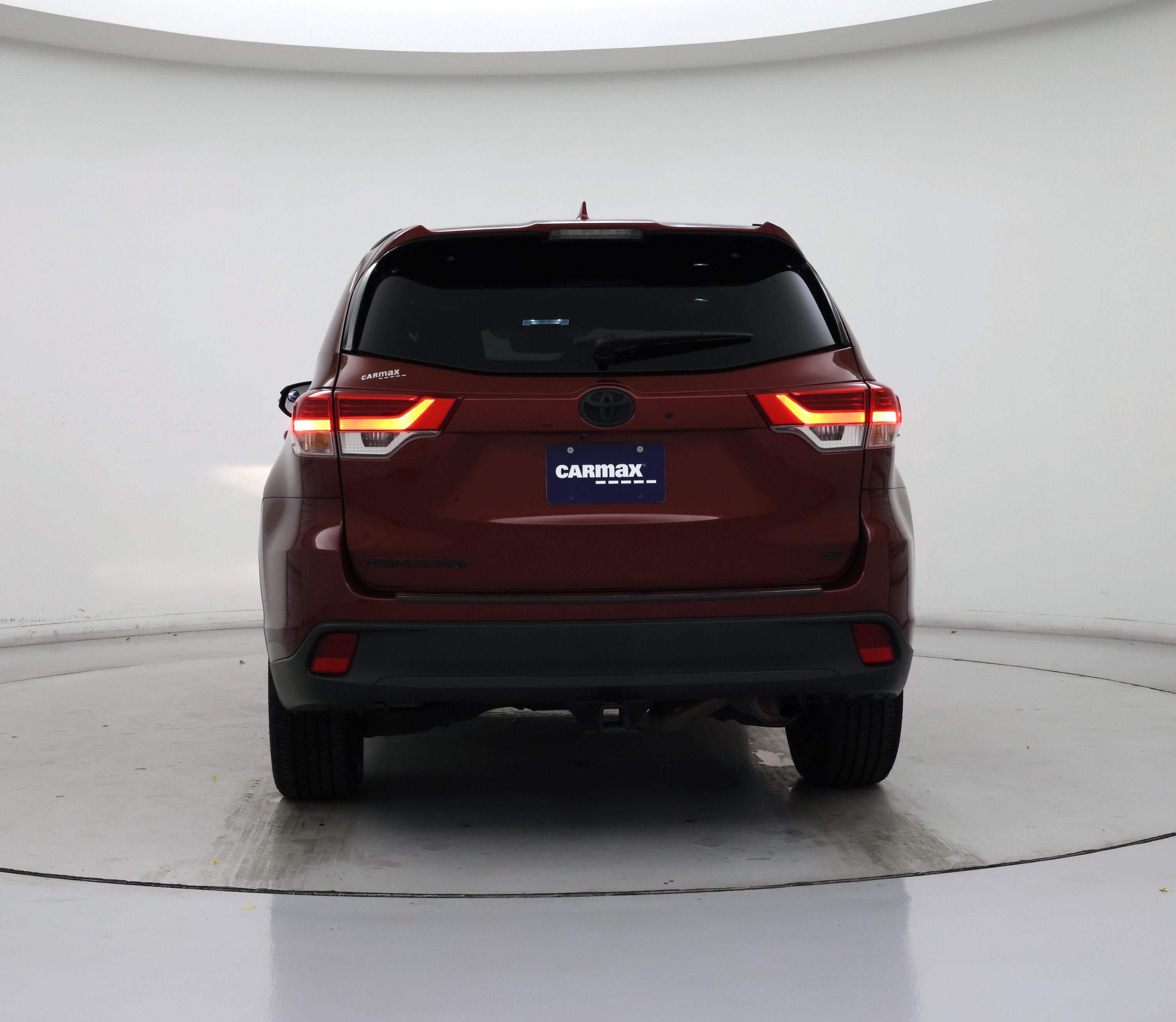 Thumbnail: 2017 Toyota Highlander - 6