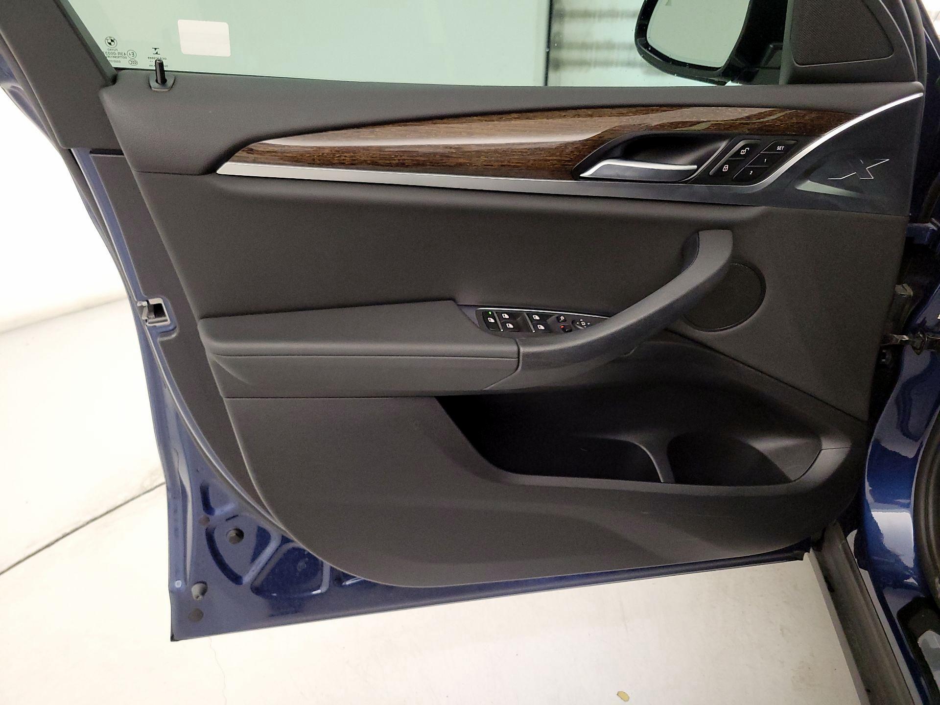 Thumbnail: 2019 BMW X4 - 12