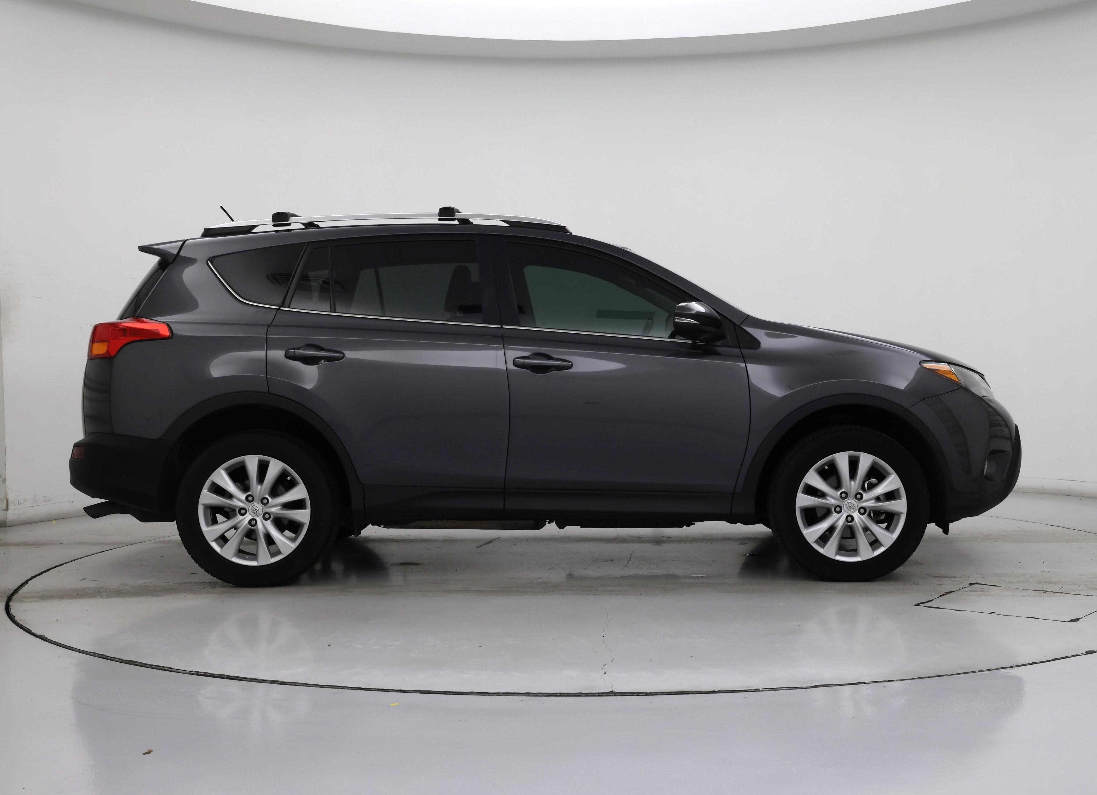 Thumbnail: 2015 Toyota RAV4 - 7