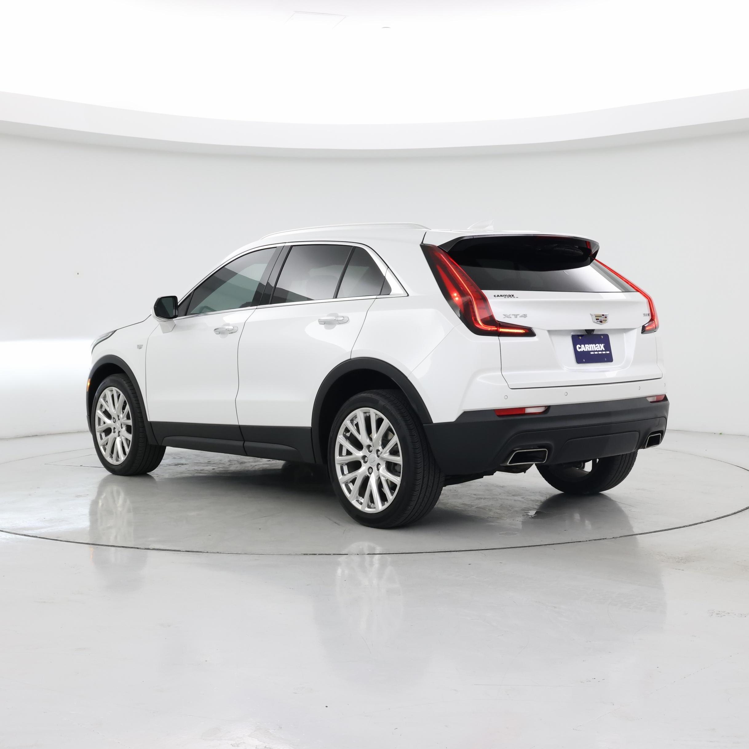 Thumbnail: 2023 Cadillac XT4 - 2