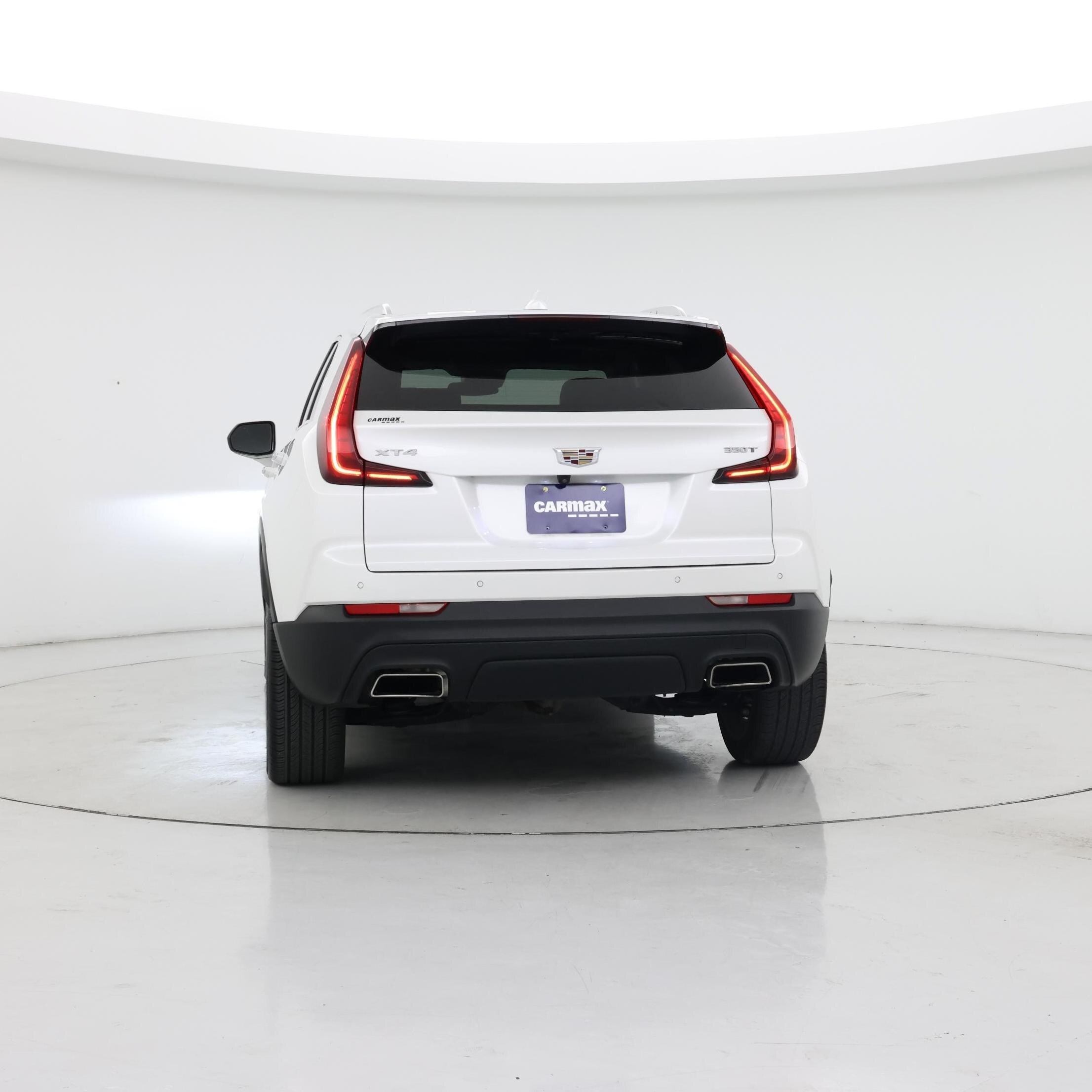 Thumbnail: 2023 Cadillac XT4 - 6