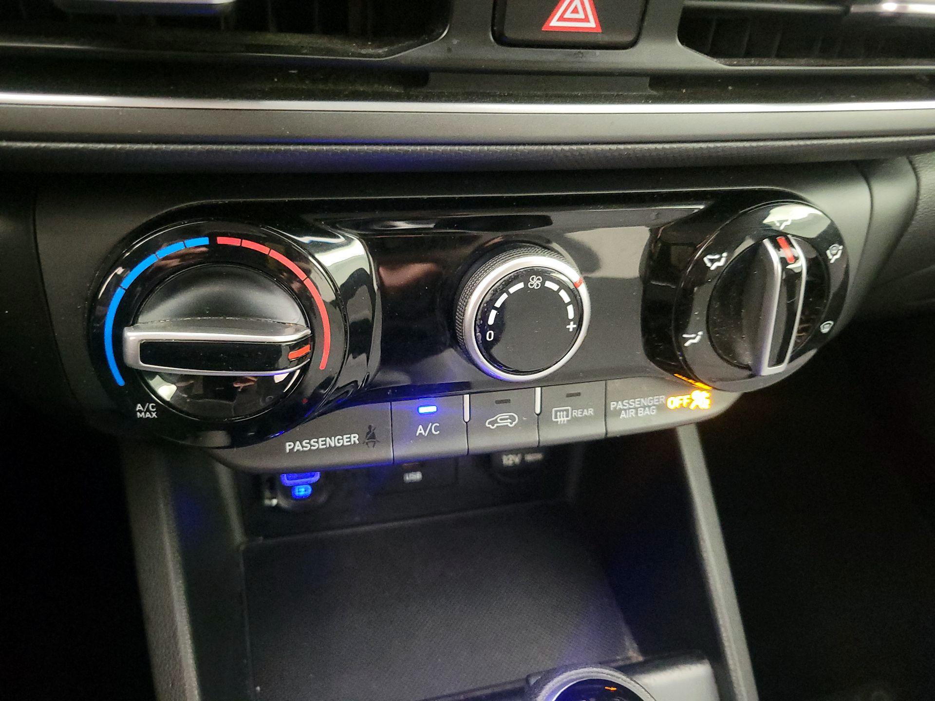 Thumbnail: 2022 Hyundai Kona - 16