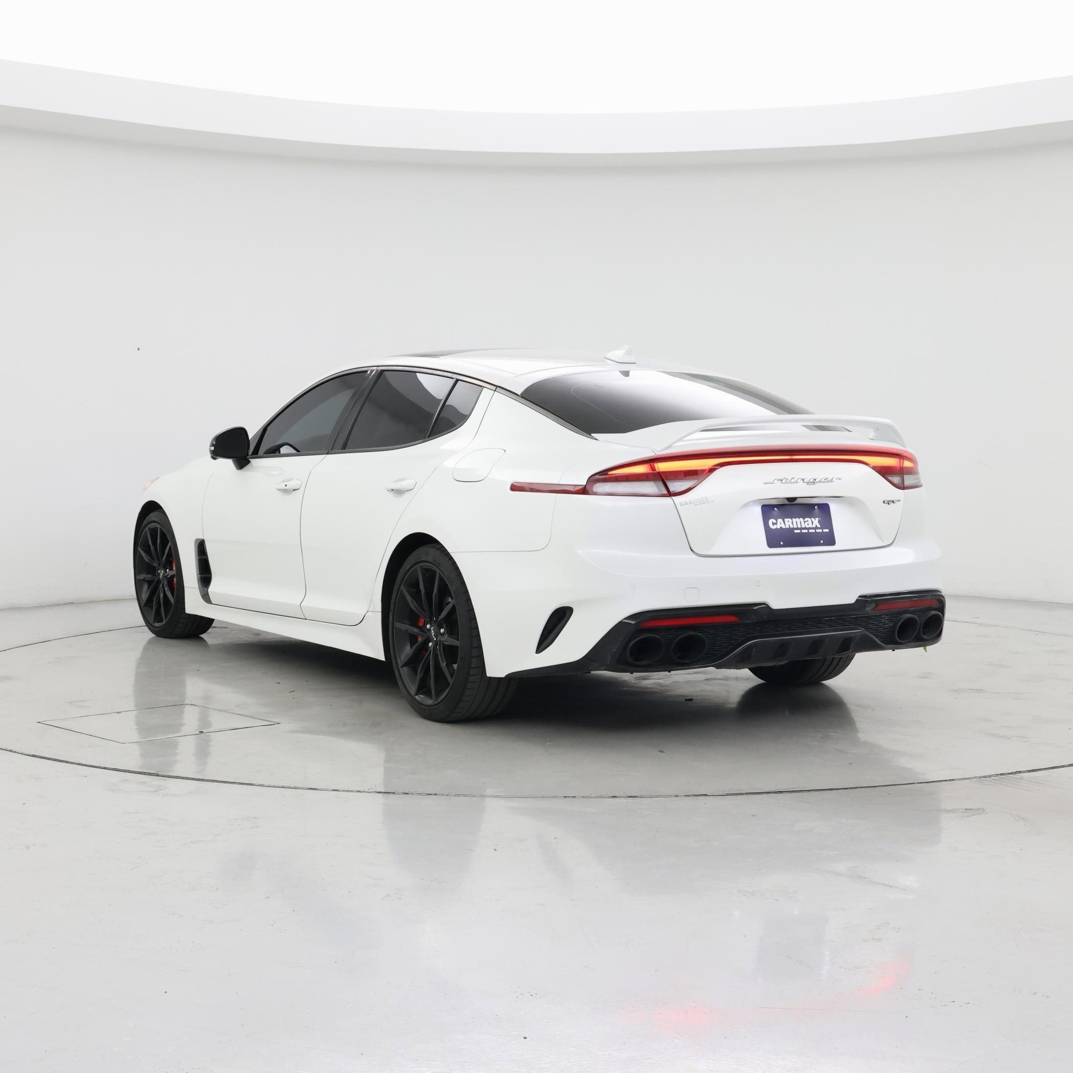 Thumbnail: 2022 Kia Stinger - 2