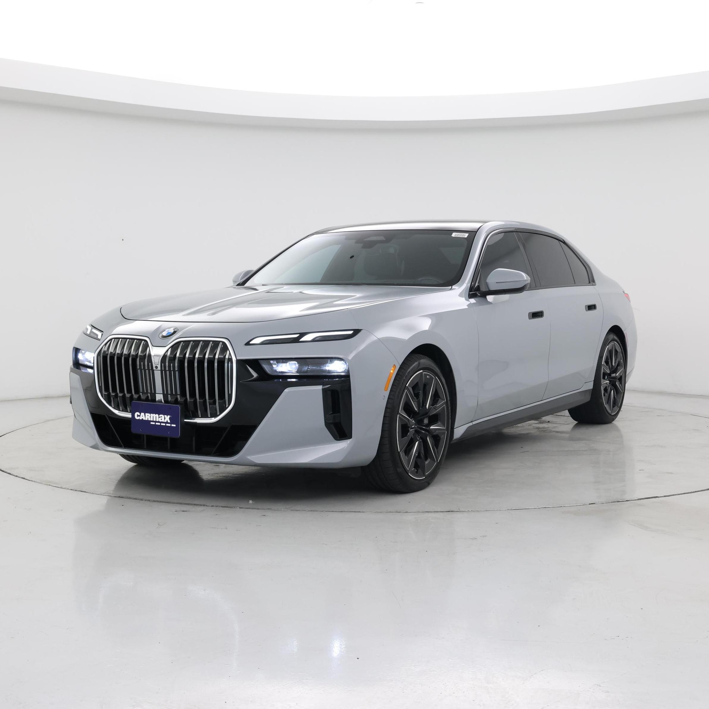 Thumbnail: 2024 BMW 7 Series - 4