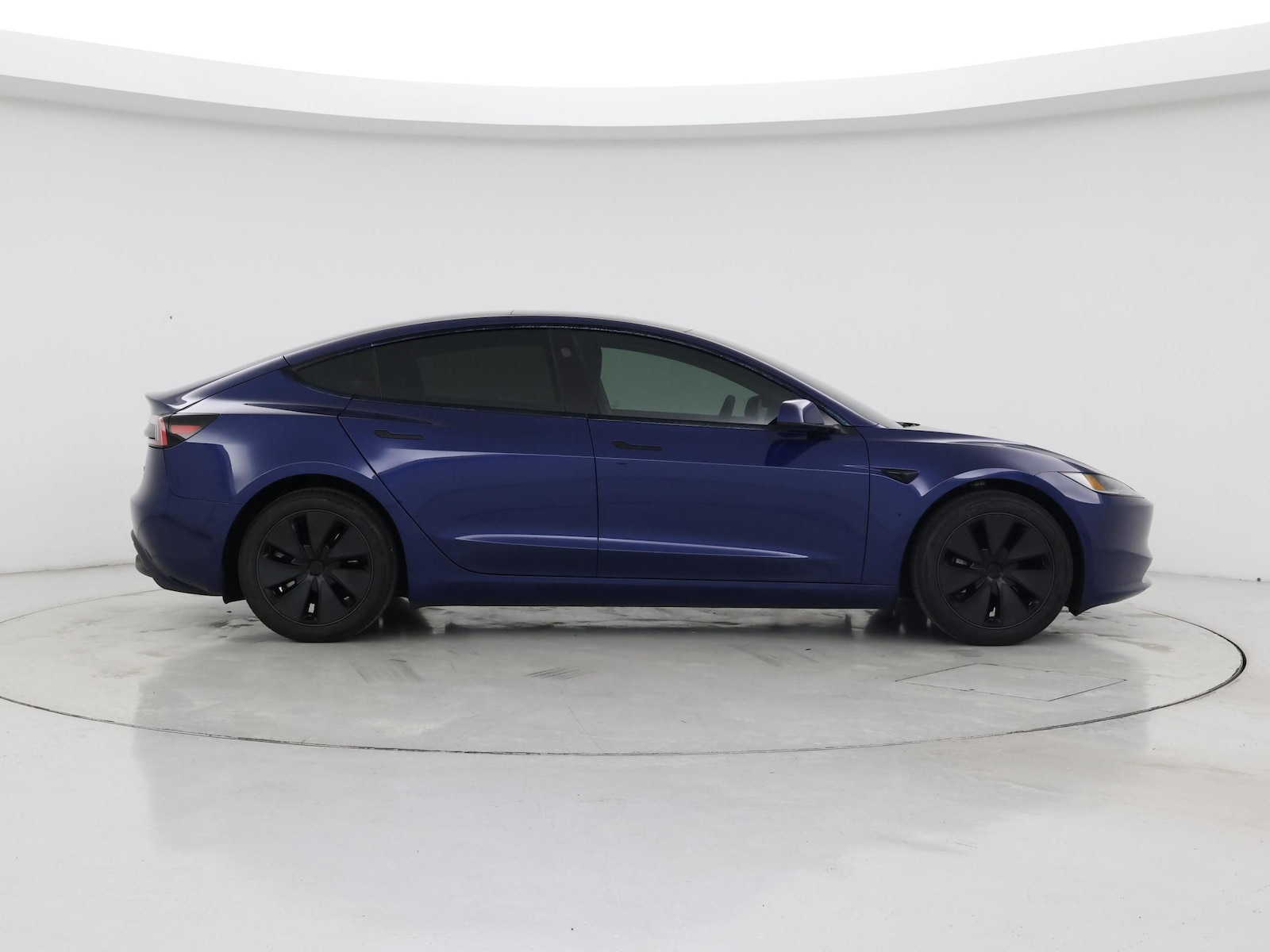 2025 Tesla Model 3 Long Range - Photo 8