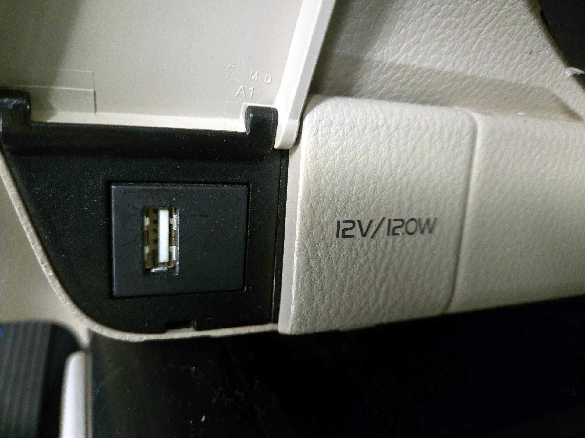 Thumbnail: 2020 Toyota Camry - 18