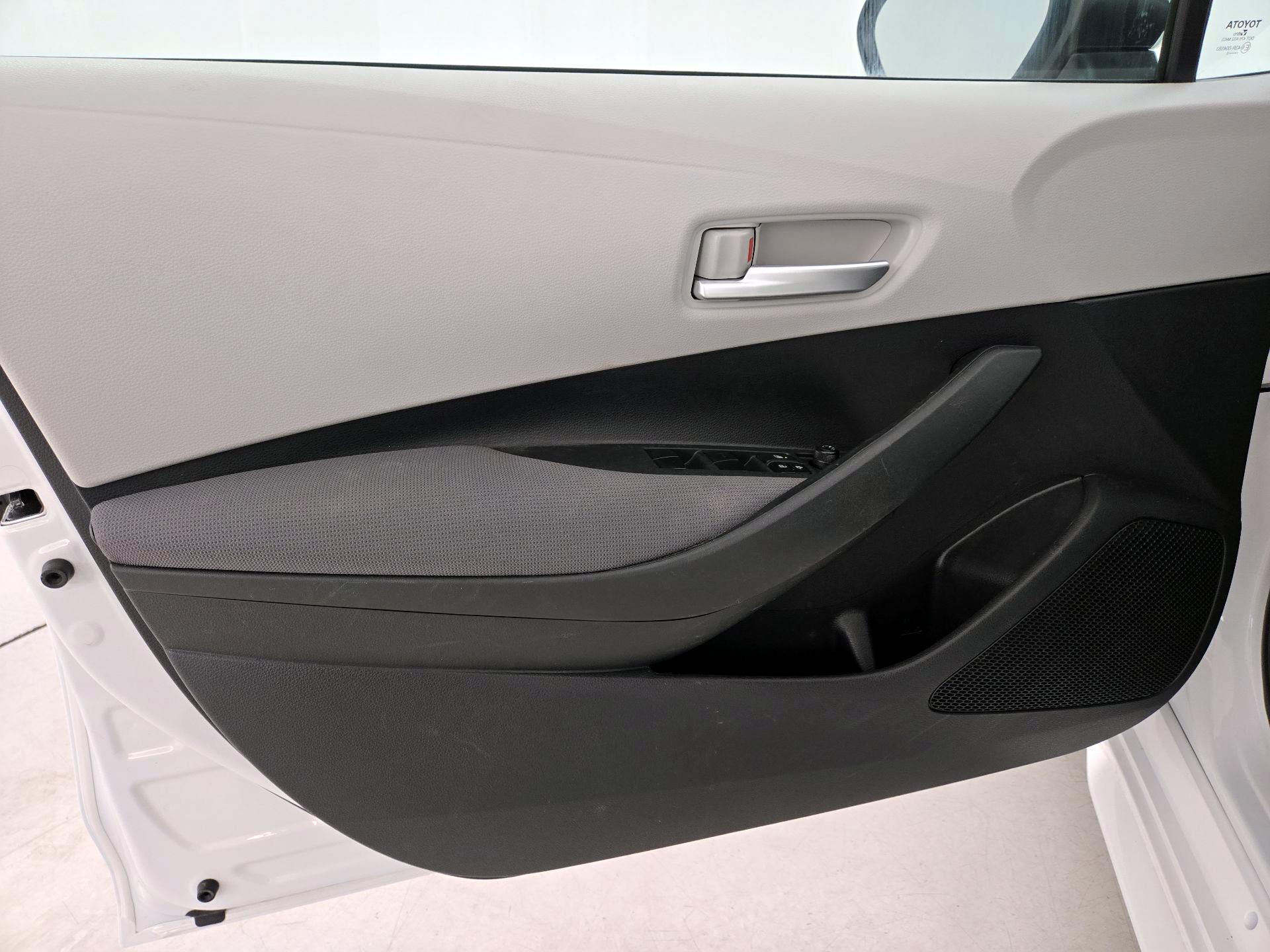 Thumbnail: 2020 Toyota Corolla - 12