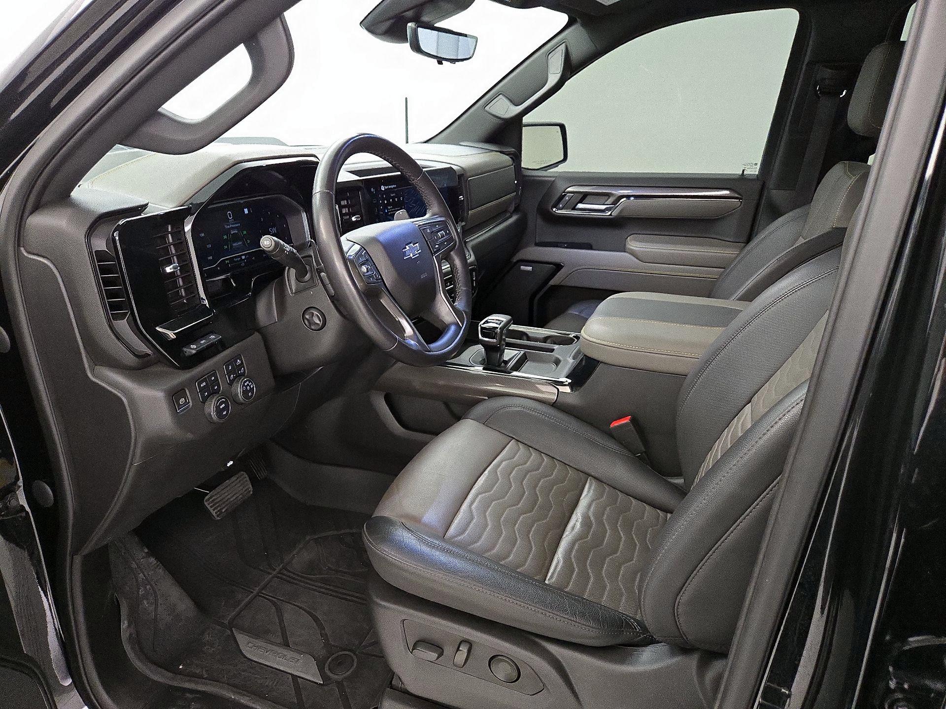 Thumbnail: 2023 Chevrolet Silverado 1500 - 11