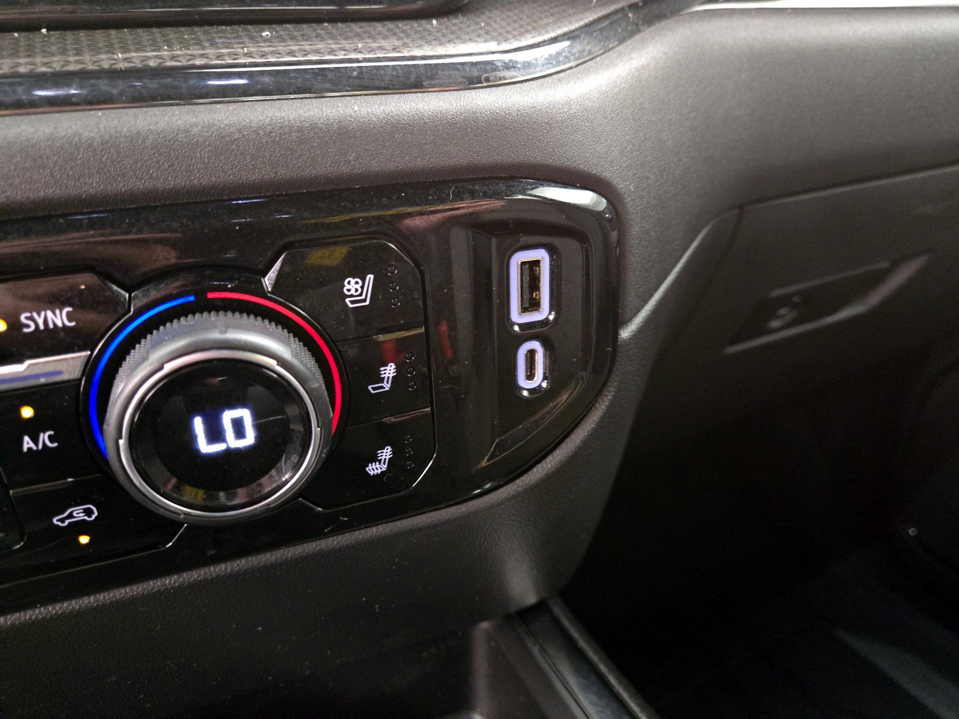 Thumbnail: 2023 Chevrolet Silverado 1500 - 19