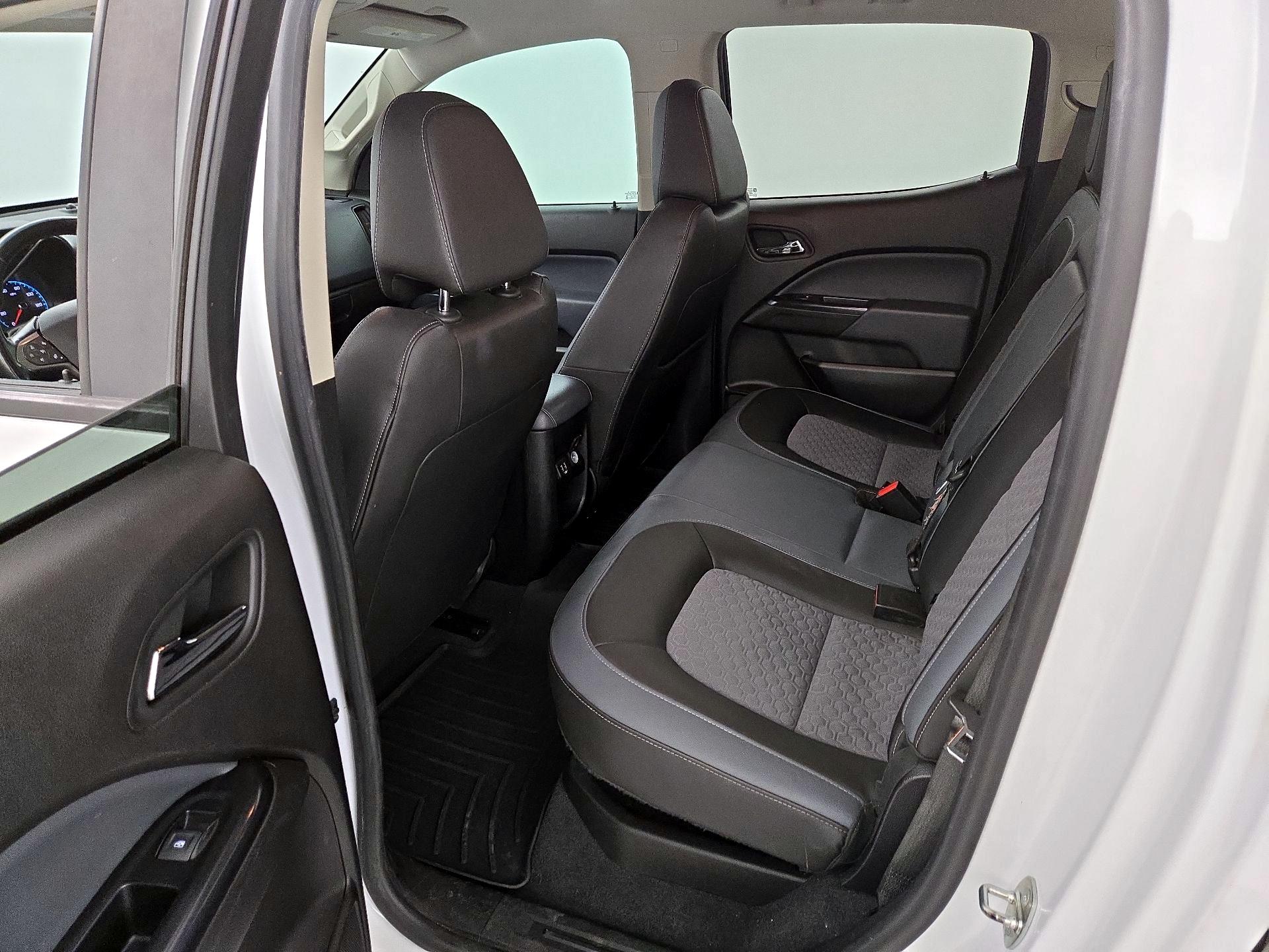 Thumbnail: 2021 Chevrolet Colorado - 19