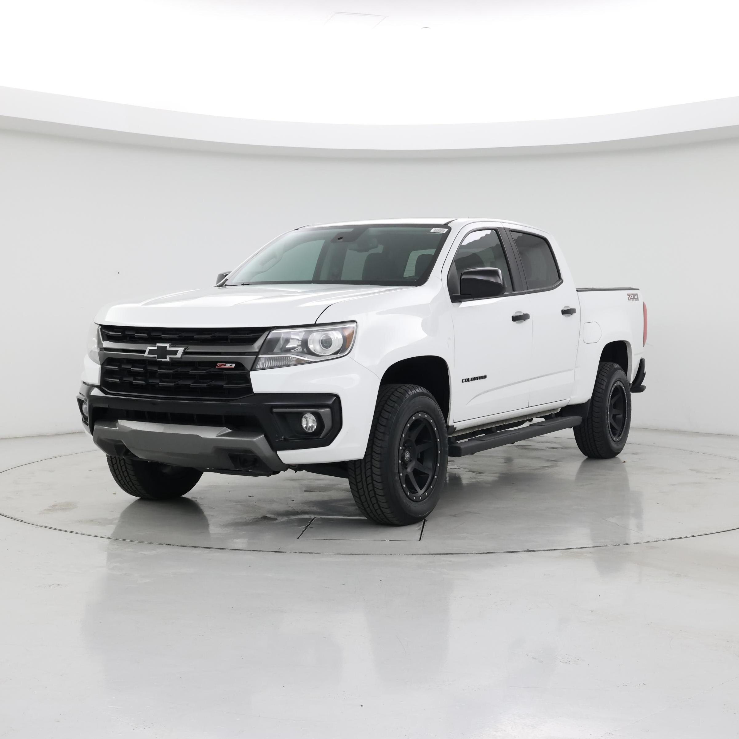 Thumbnail: 2021 Chevrolet Colorado - 4