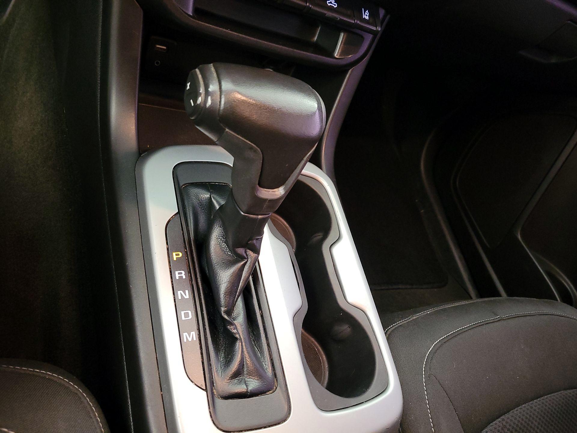 Thumbnail: 2016 Chevrolet Colorado - 17