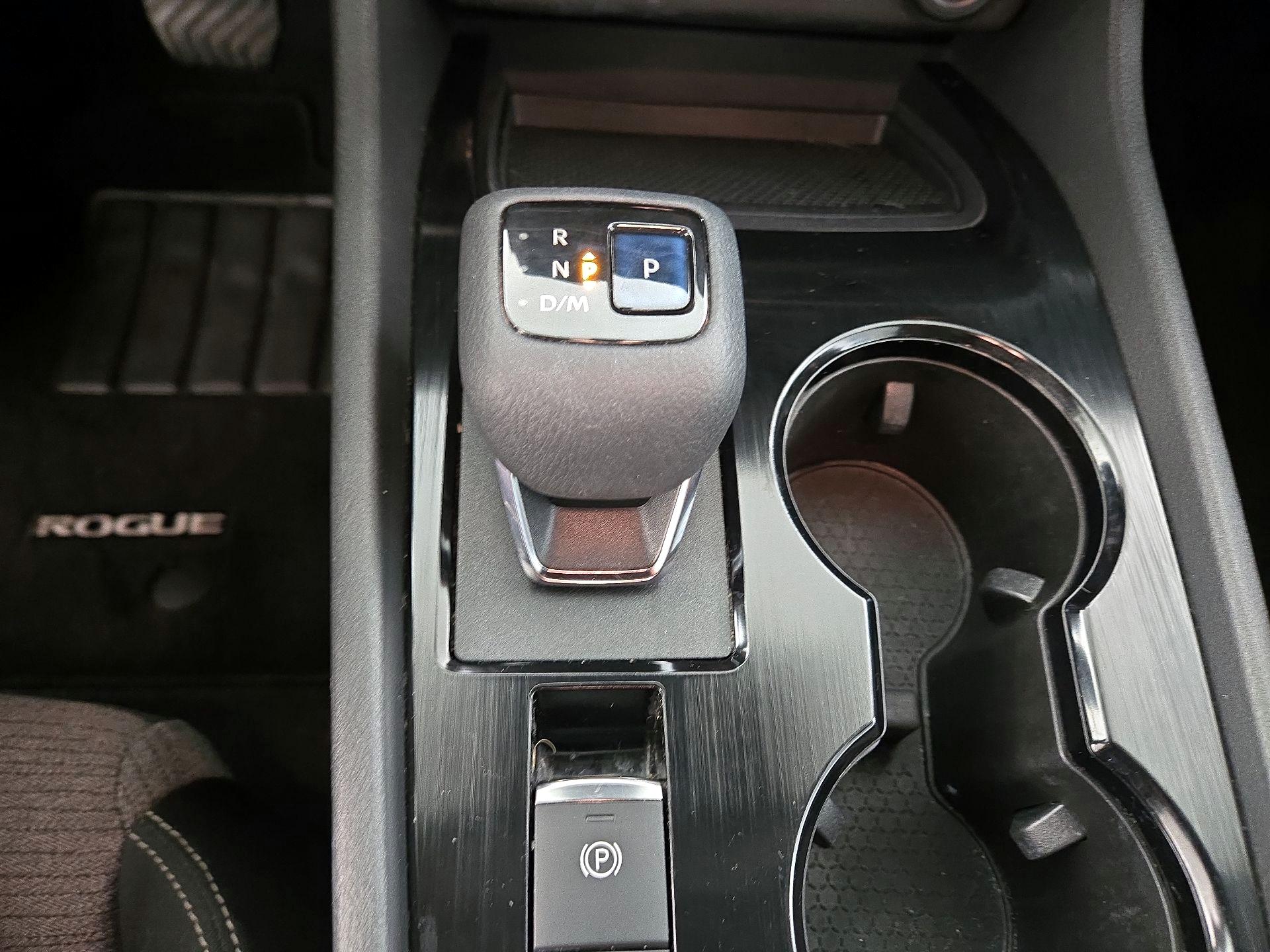 Thumbnail: 2021 Nissan Rogue - 17