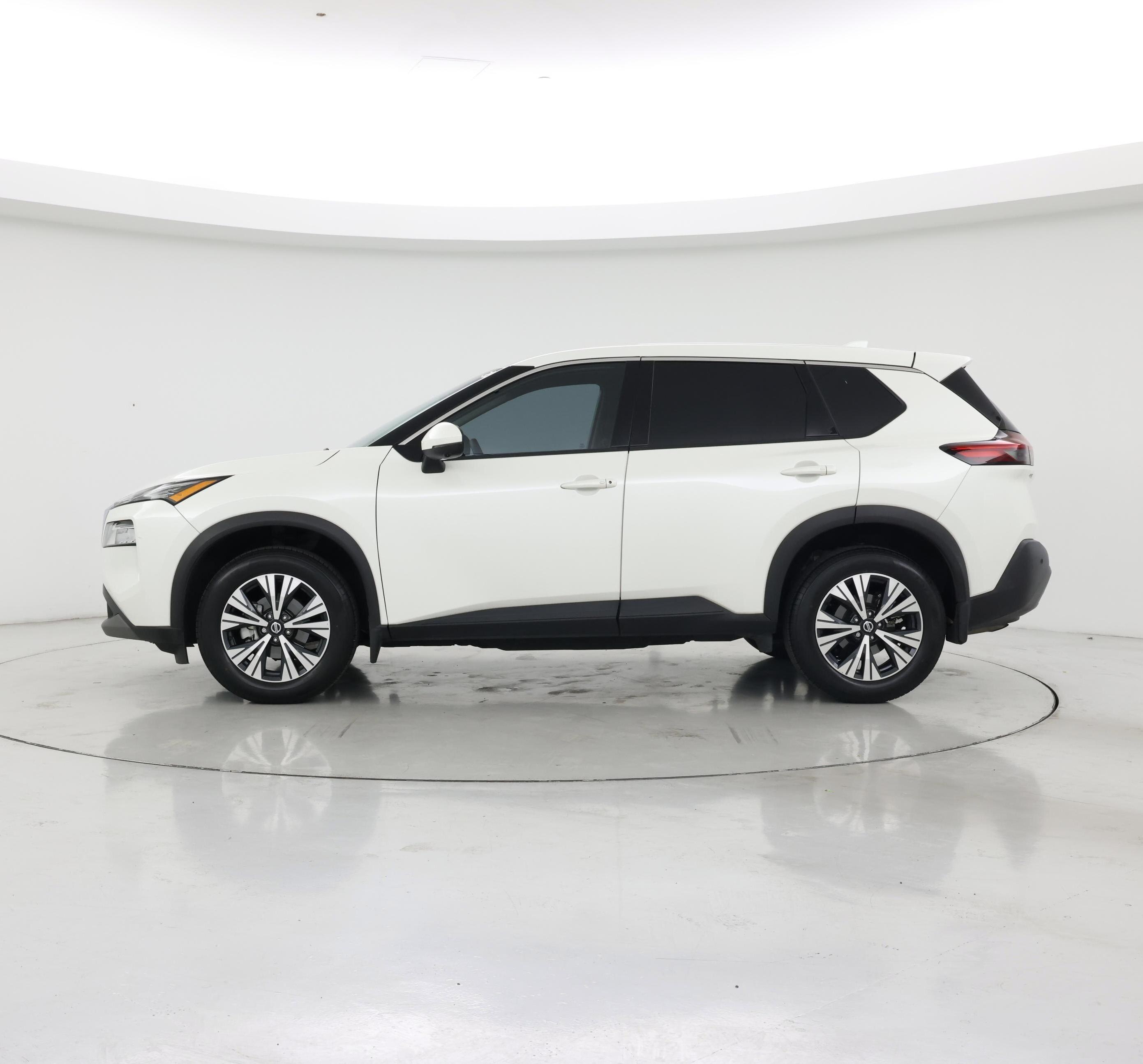 Thumbnail: 2021 Nissan Rogue - 3