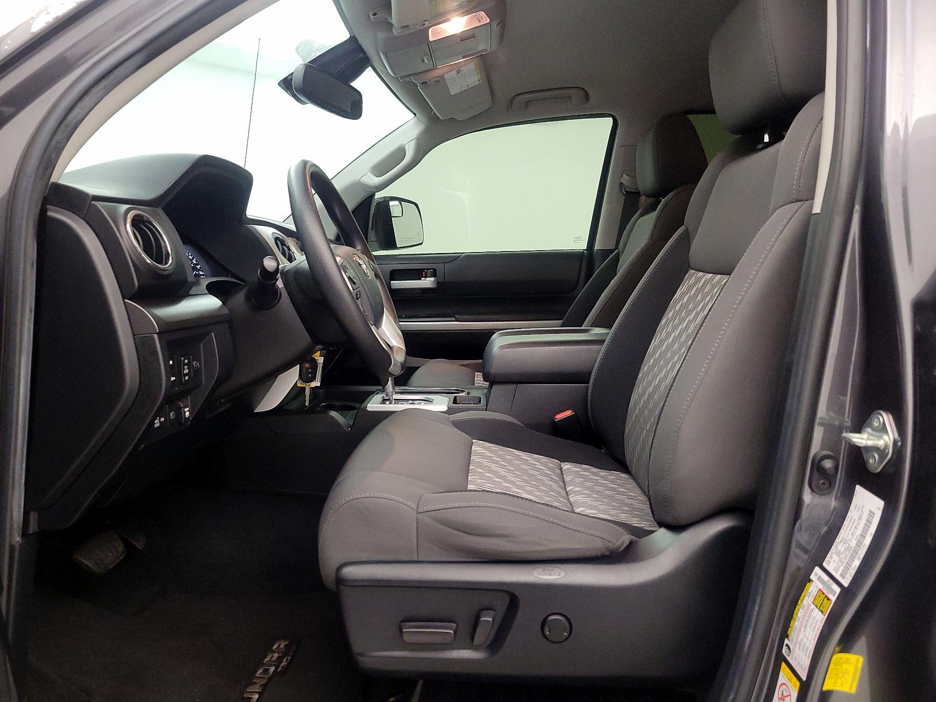 Thumbnail: 2019 Toyota Tundra - 11