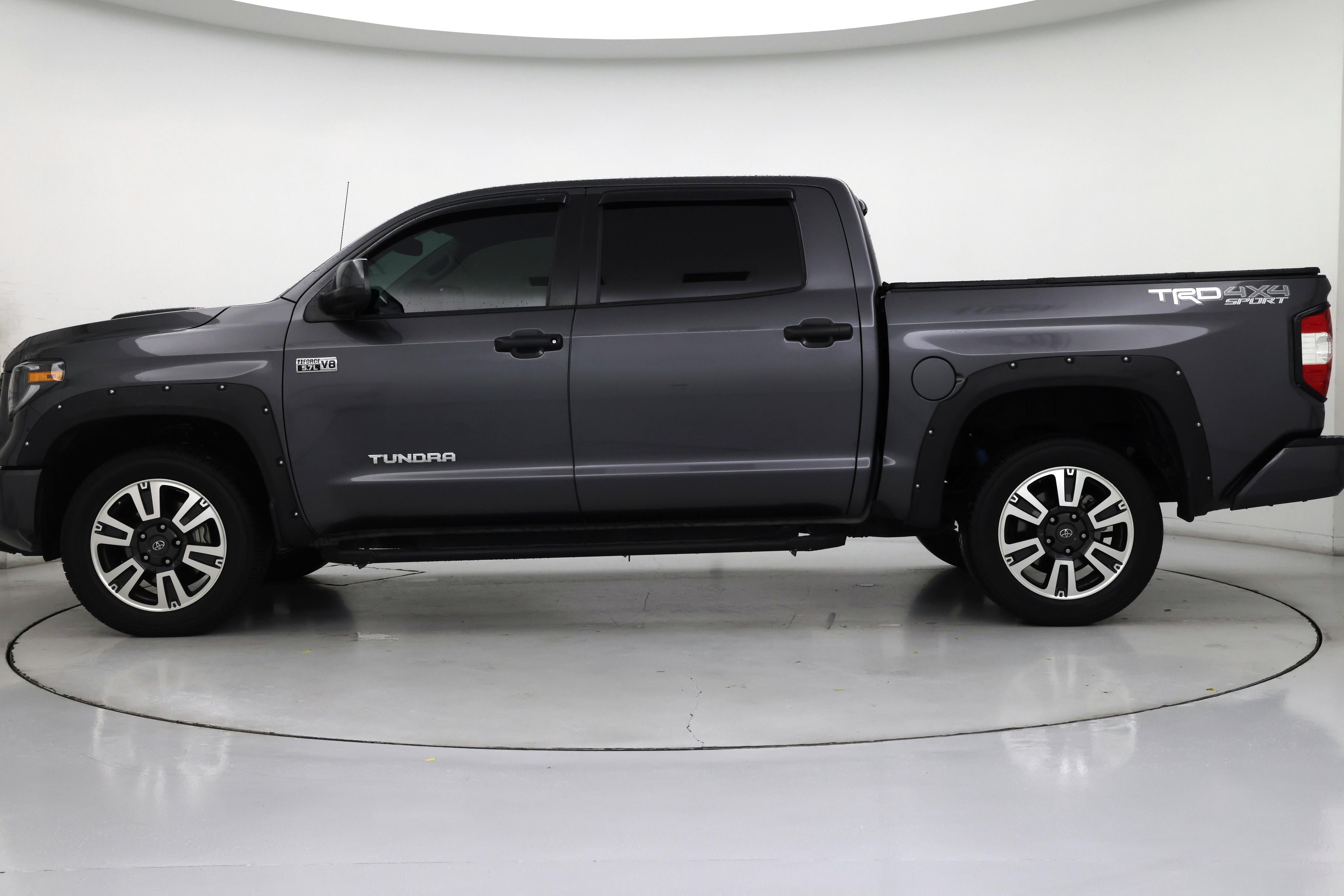 Thumbnail: 2019 Toyota Tundra - 3