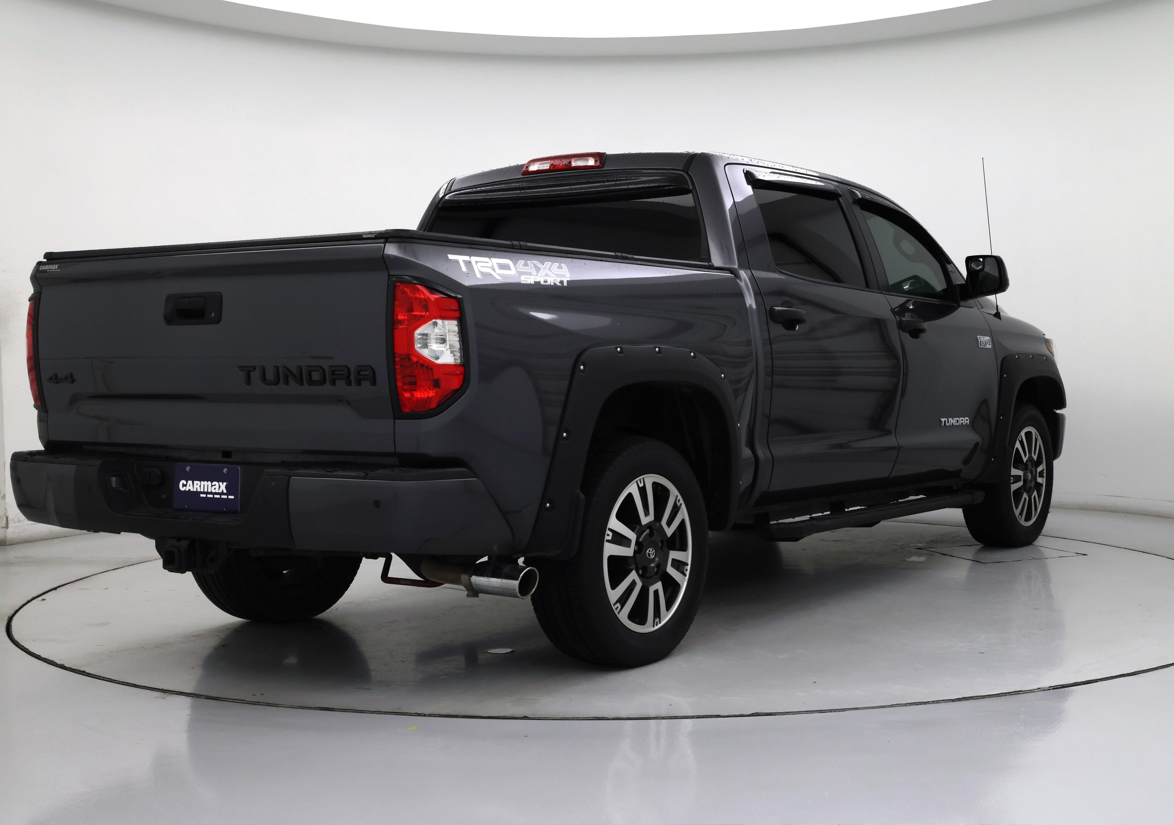 Thumbnail: 2019 Toyota Tundra - 8