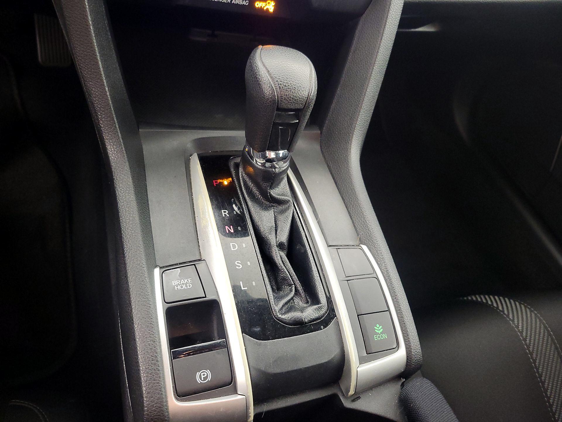 Thumbnail: 2018 Honda Civic - 17