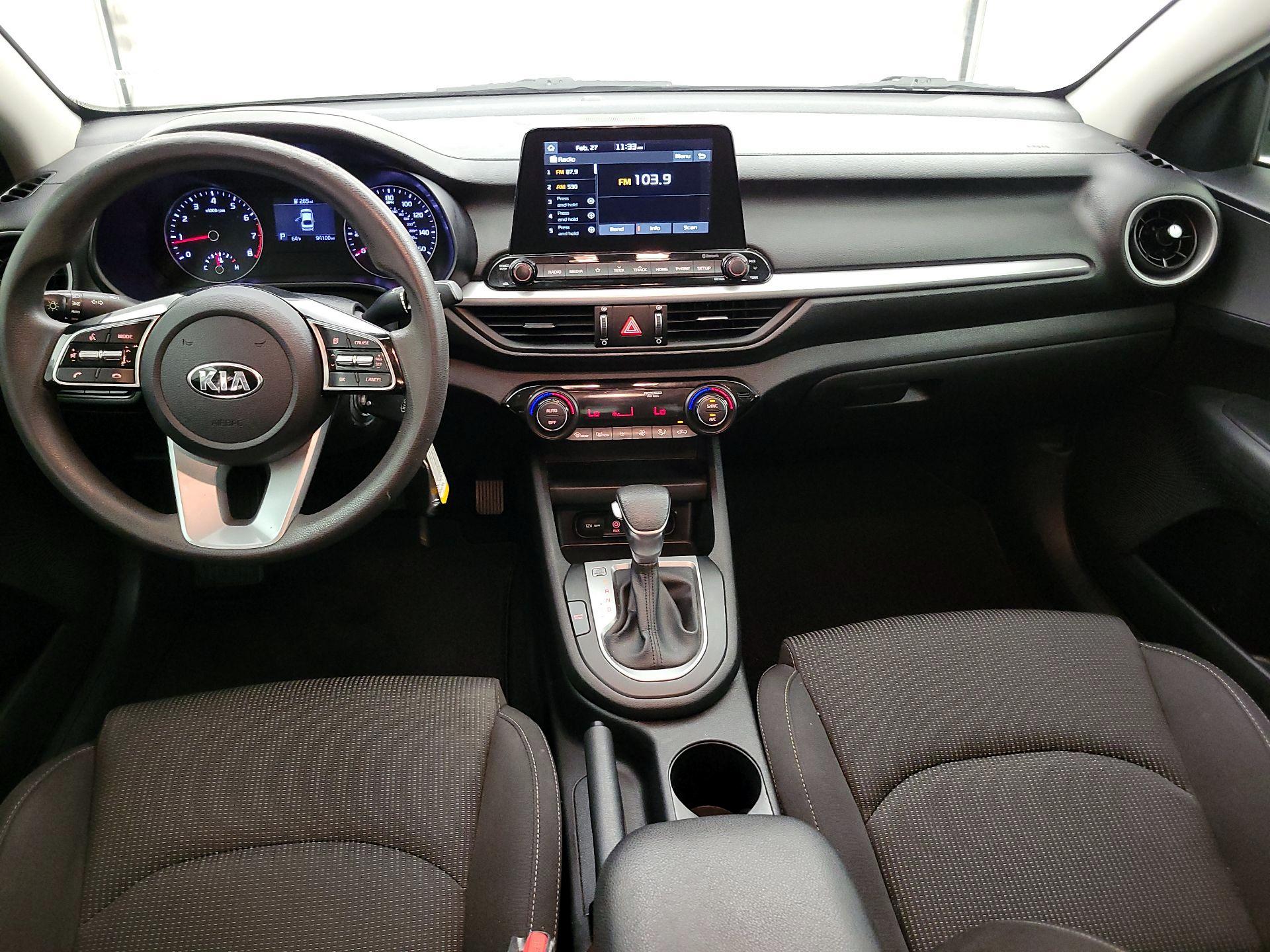 Thumbnail: 2019 Kia Forte - 9