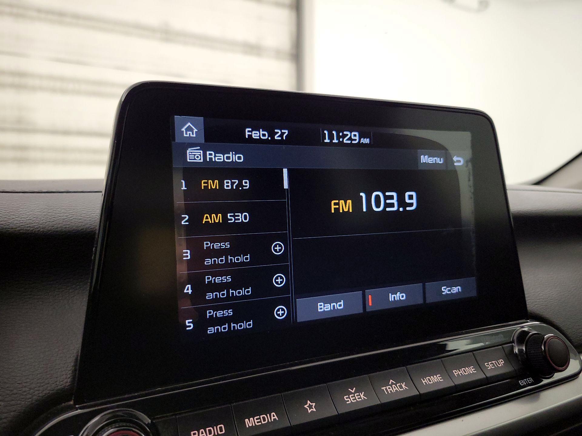 Thumbnail: 2019 Kia Forte - 15