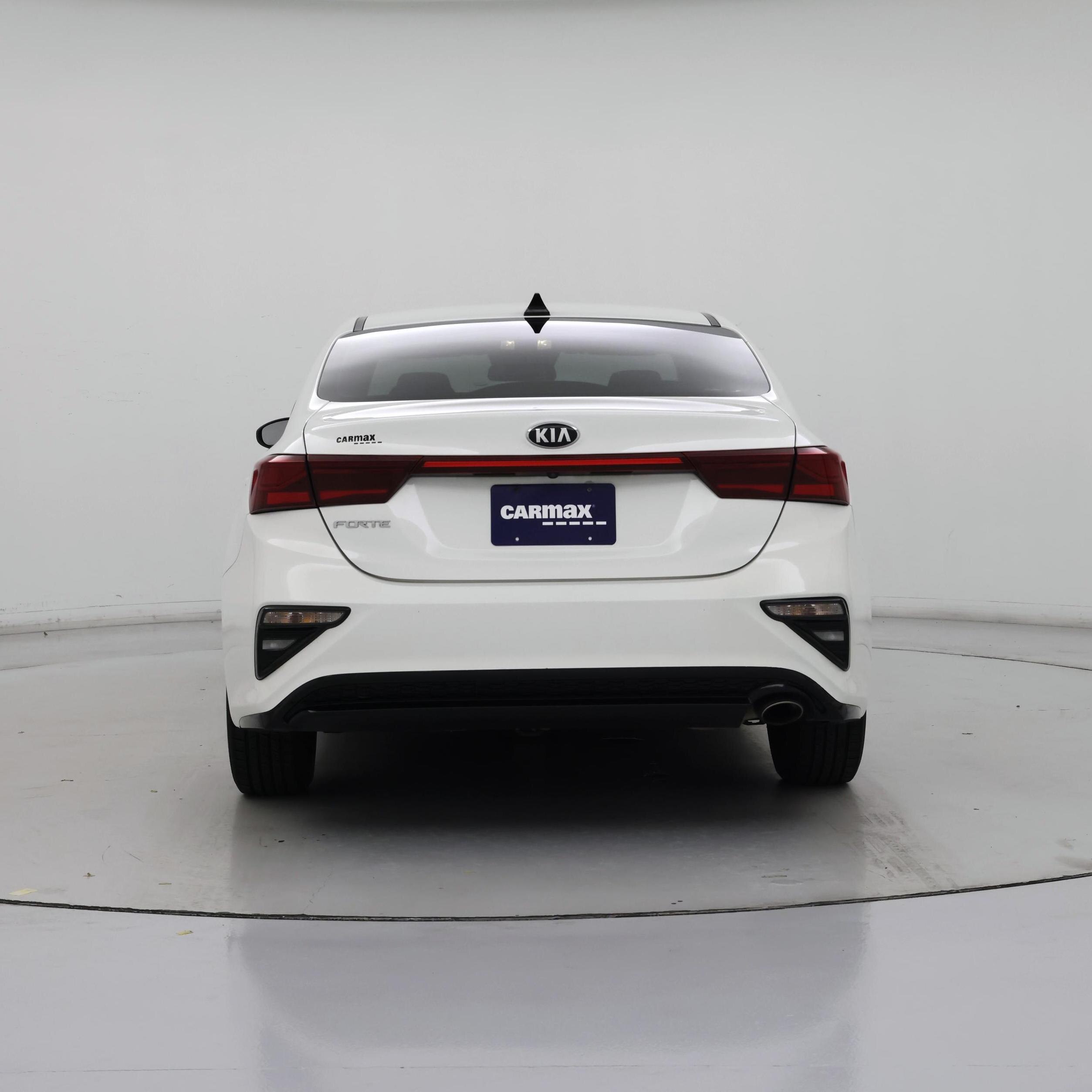 Thumbnail: 2019 Kia Forte - 6