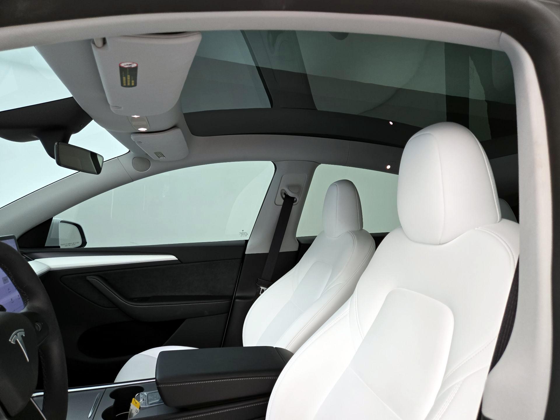 Thumbnail: 2024 Tesla Model Y - 18