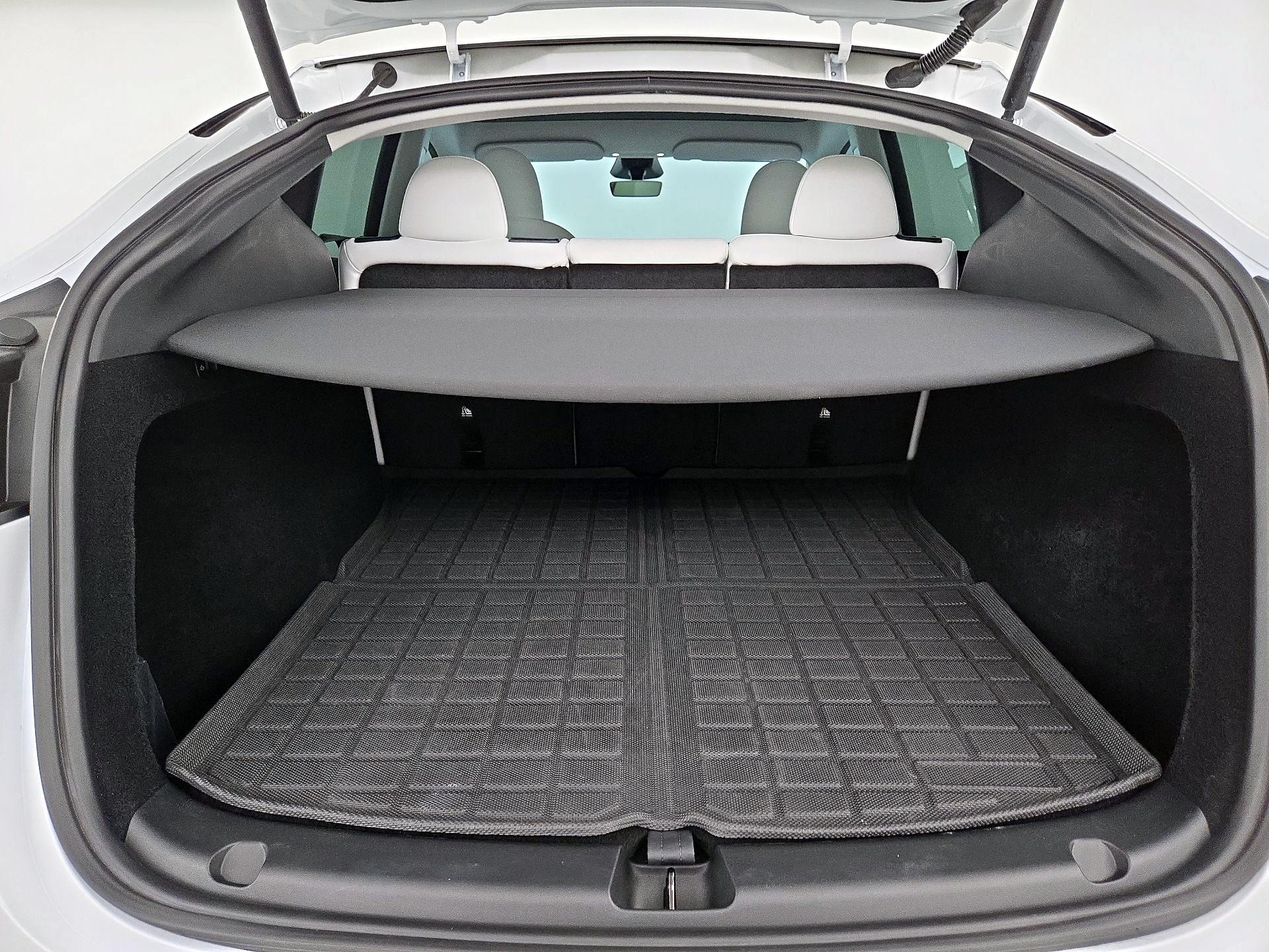 Thumbnail: 2024 Tesla Model Y - 20