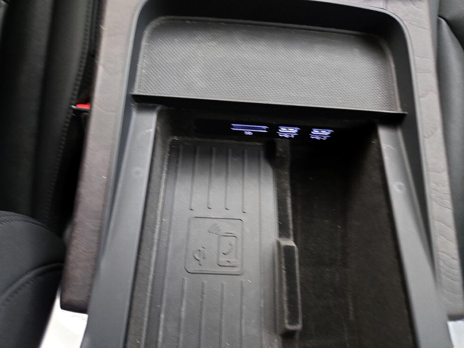 Thumbnail: 2020 Audi Q7 - 17