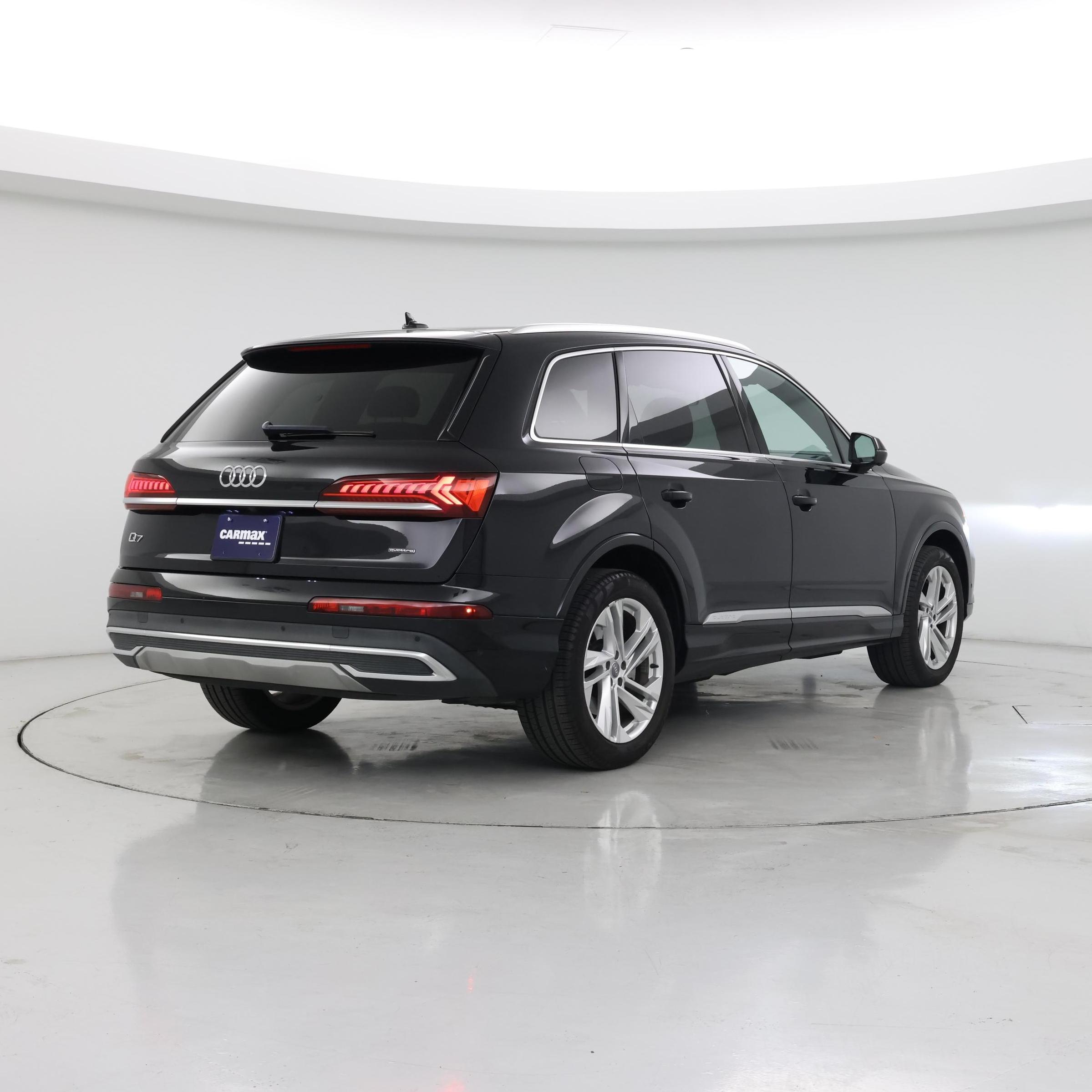 Thumbnail: 2020 Audi Q7 - 8