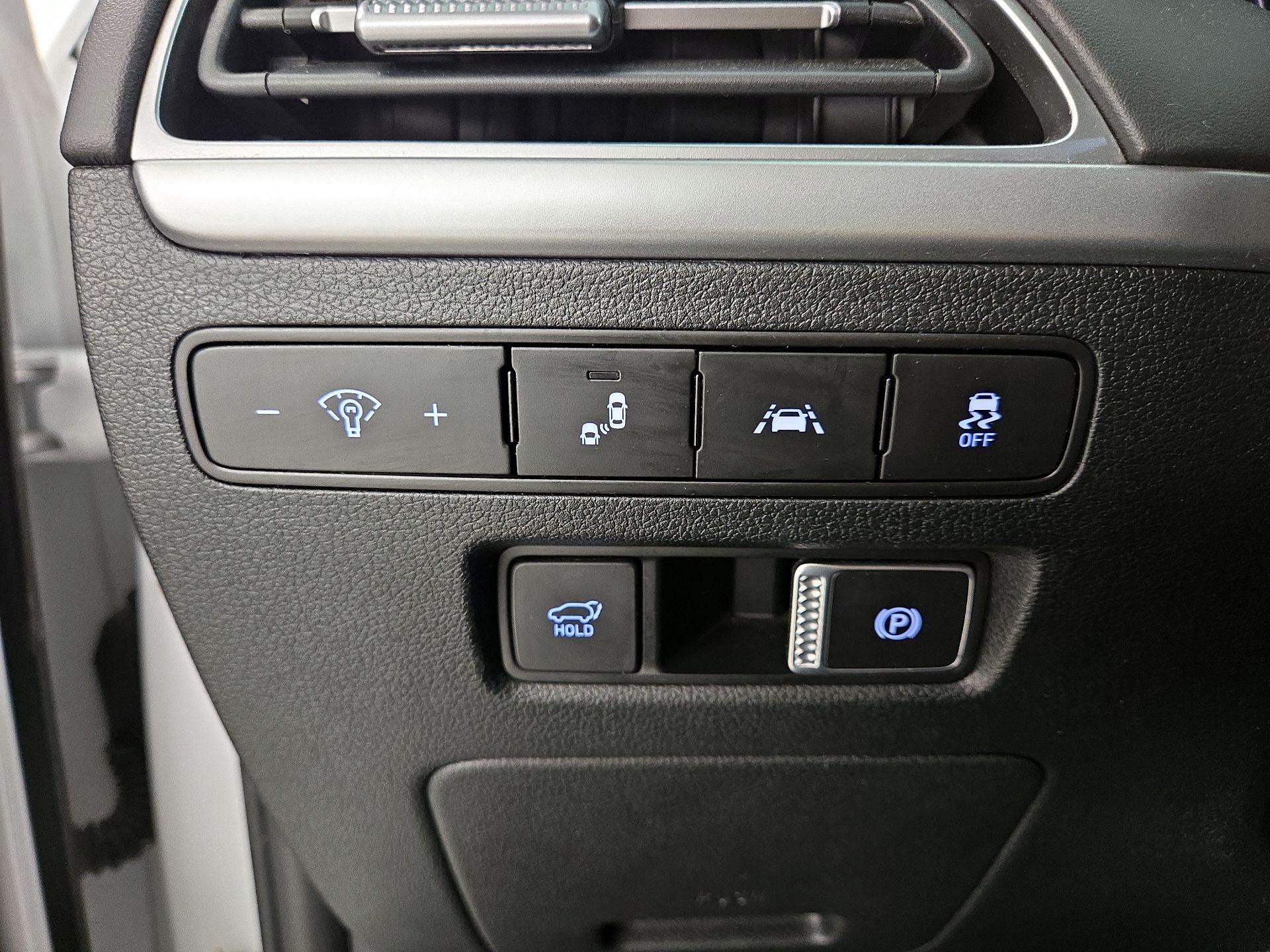 Thumbnail: 2022 Hyundai Palisade - 13