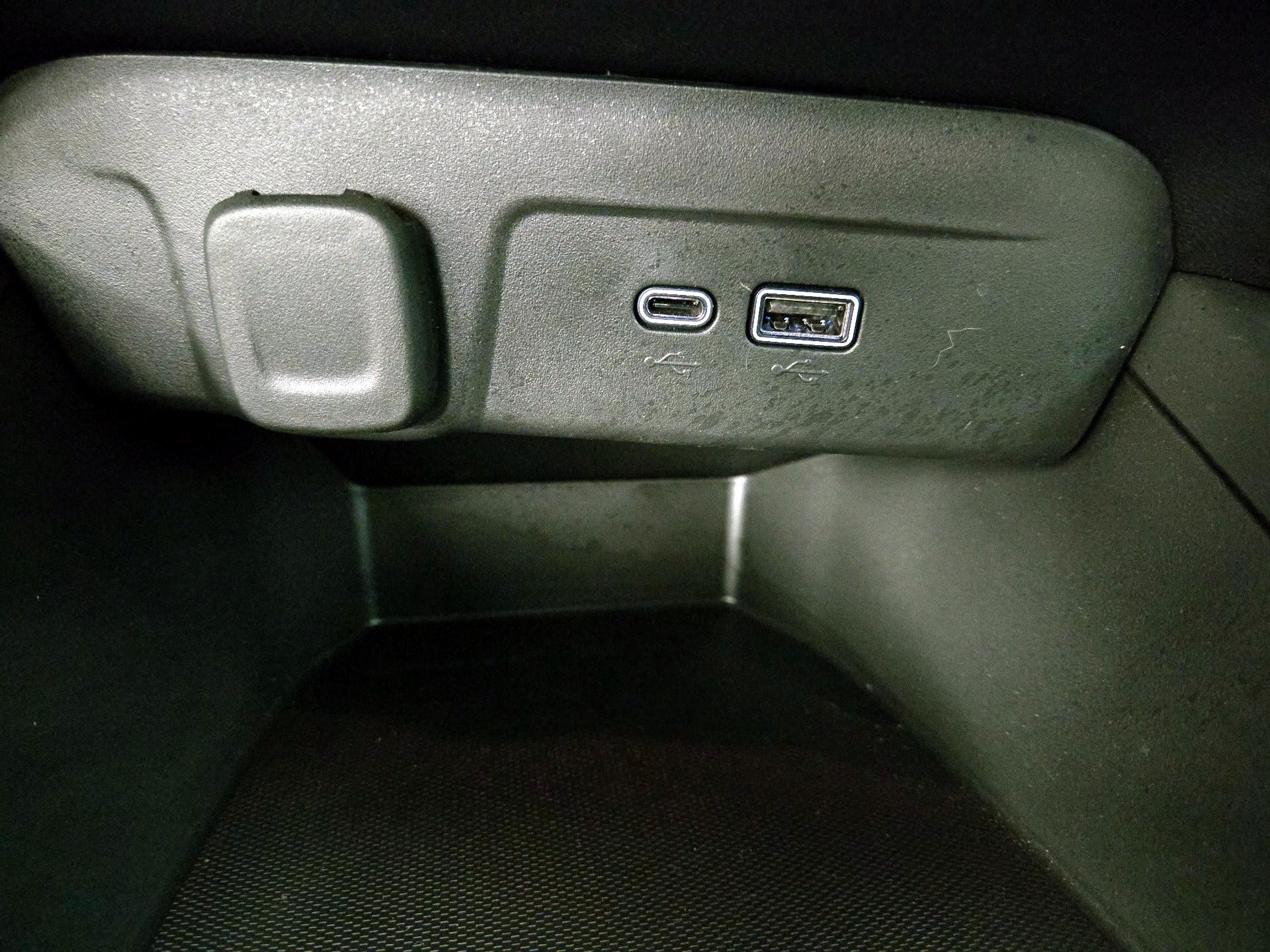 Thumbnail: 2024 Chevrolet Trax - 18