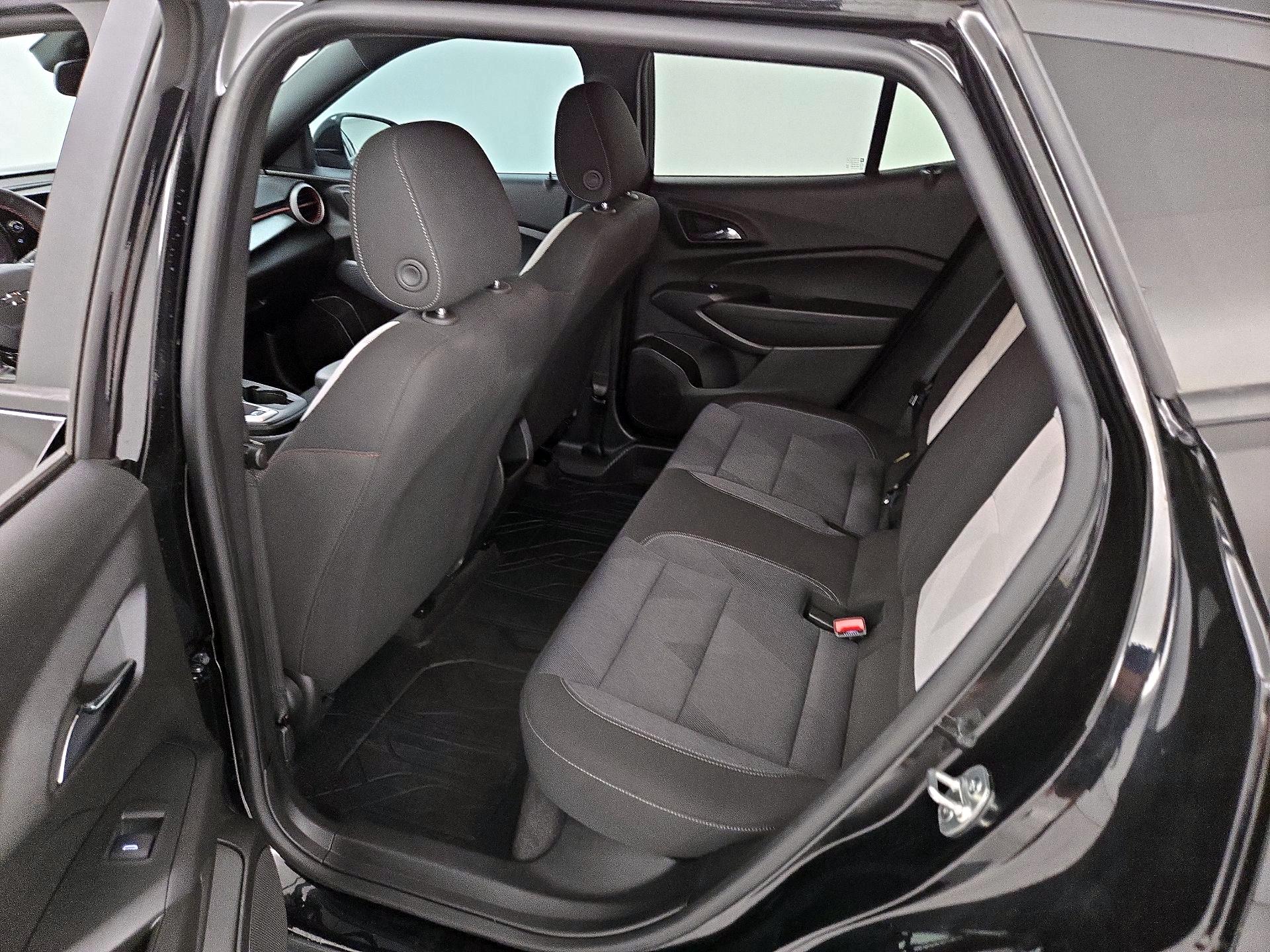 Thumbnail: 2024 Chevrolet Trax - 19