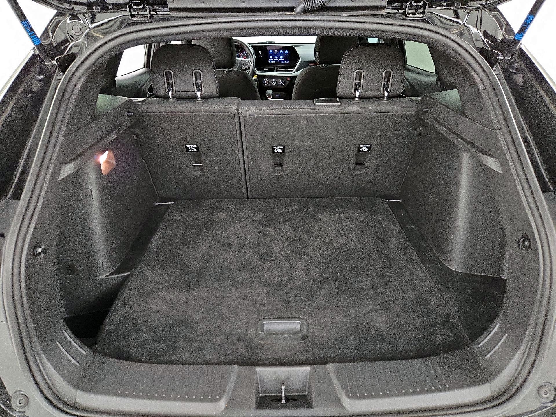 Thumbnail: 2024 Chevrolet Trax - 20