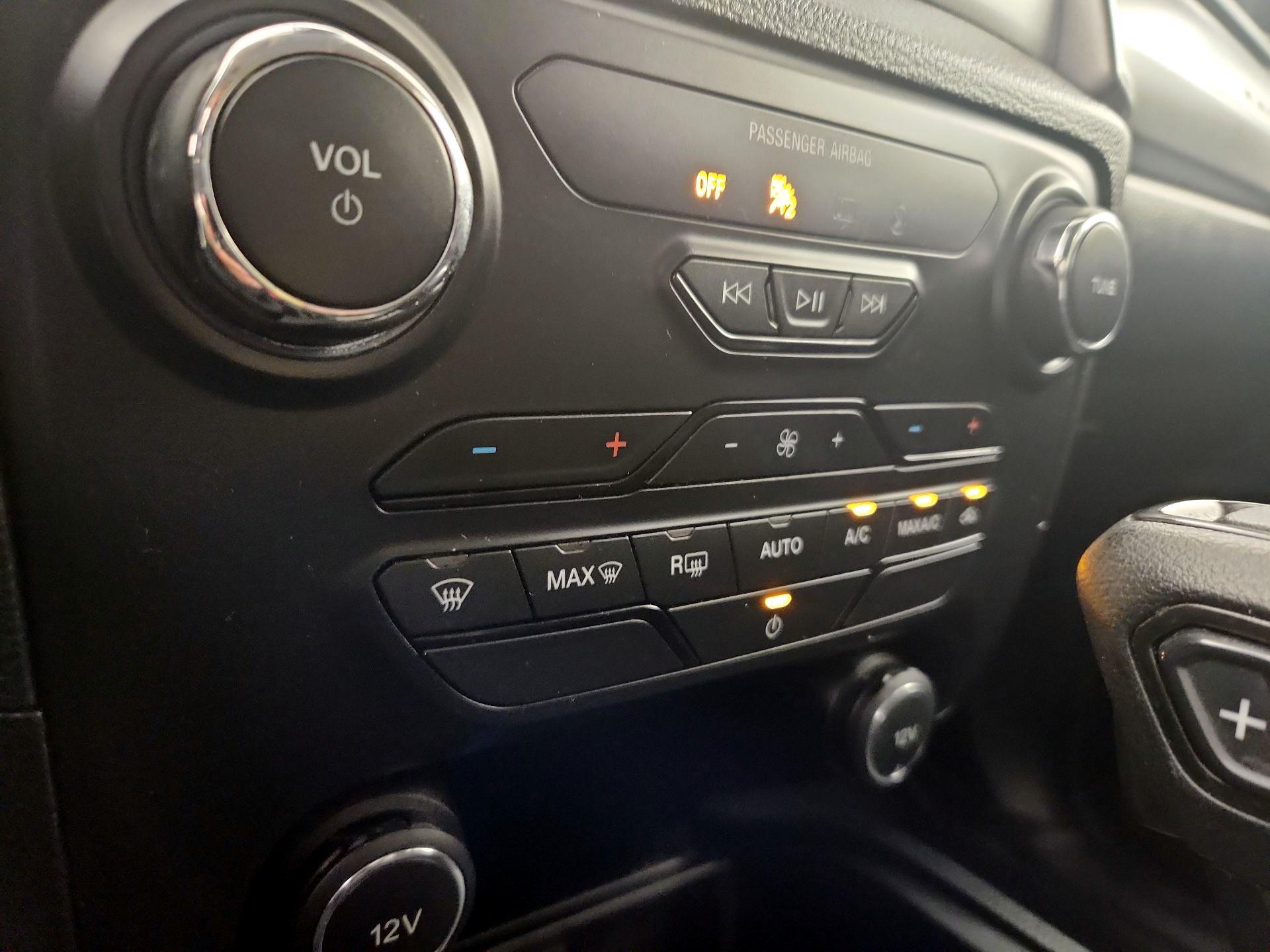 Thumbnail: 2021 Ford Ranger - 16