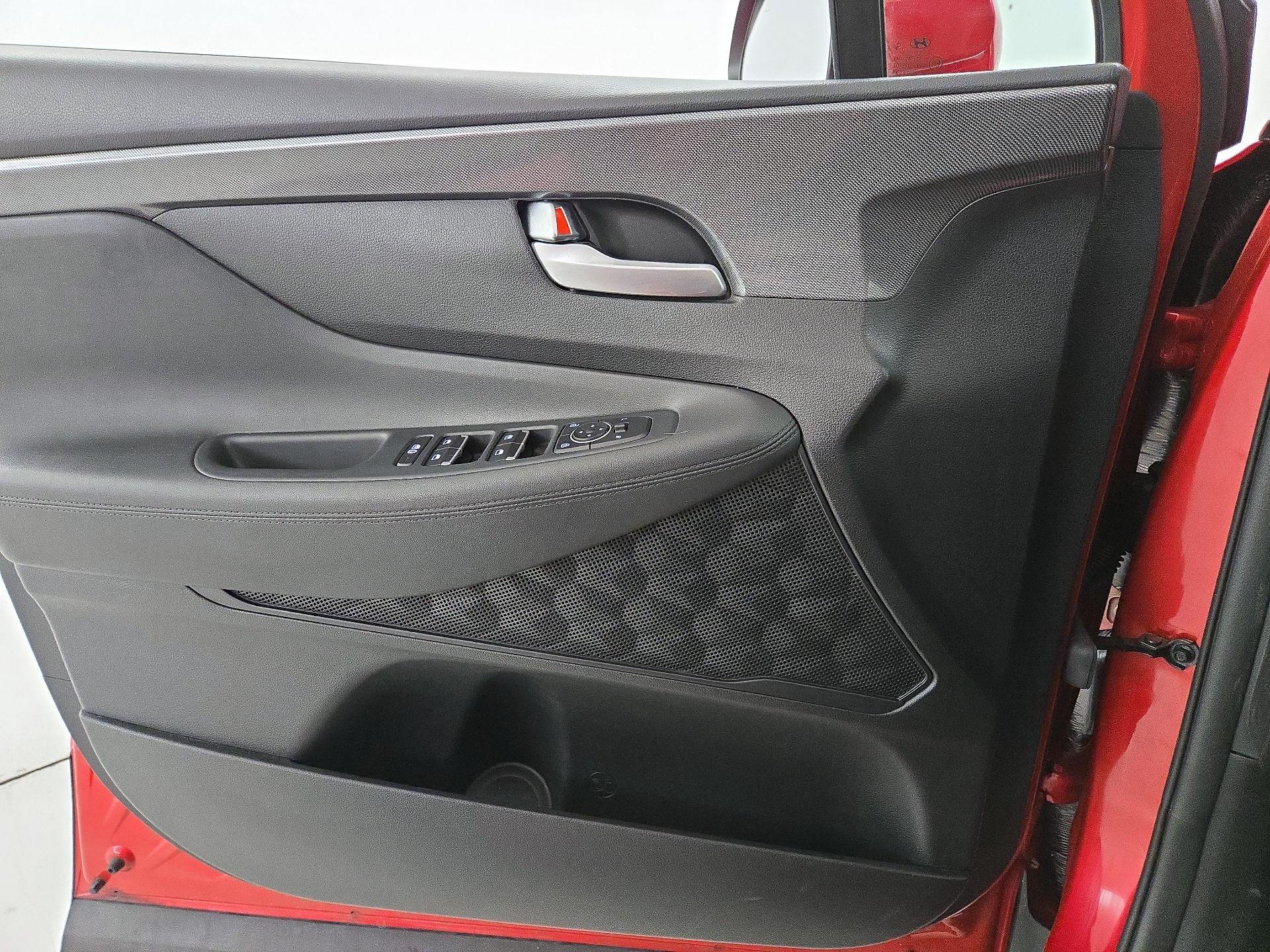 Thumbnail: 2023 Hyundai Santa Fe - 12