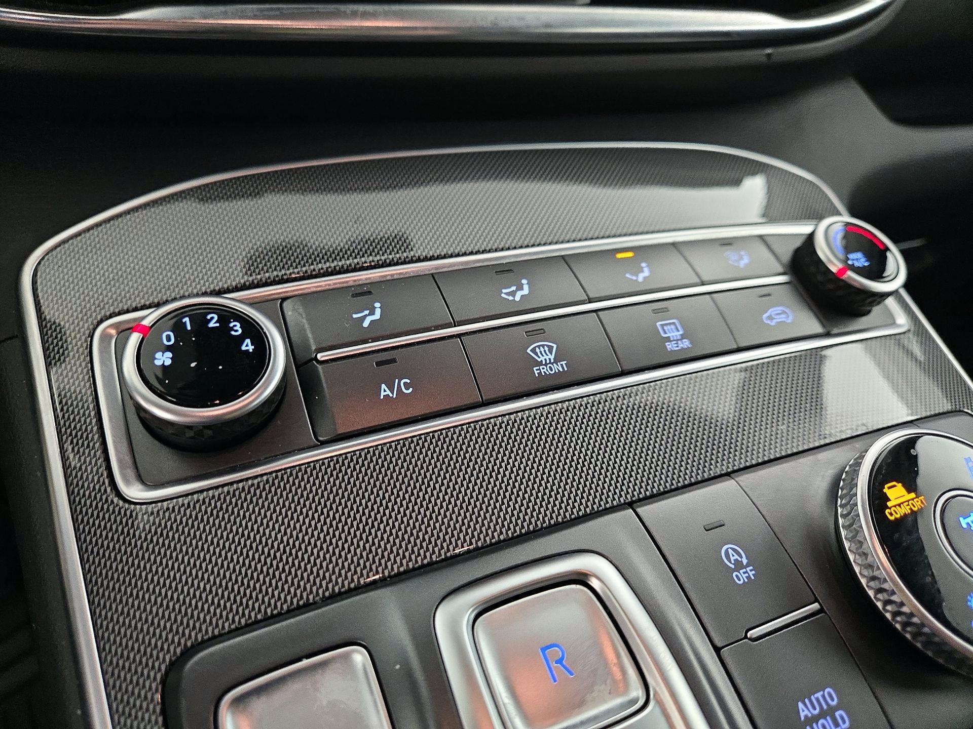 Thumbnail: 2023 Hyundai Santa Fe - 16