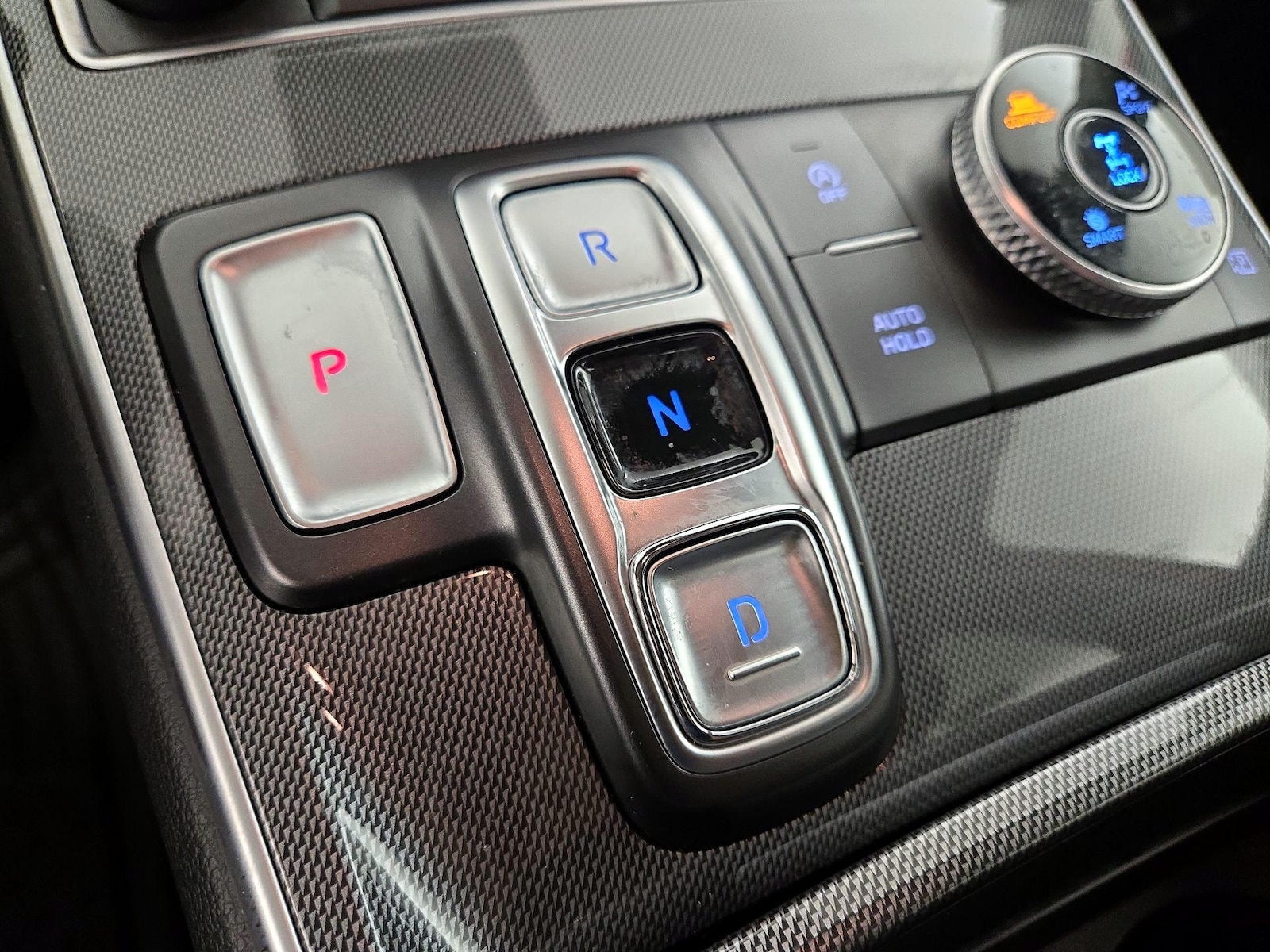 2023 Hyundai Santa Fe SE - Photo 18
