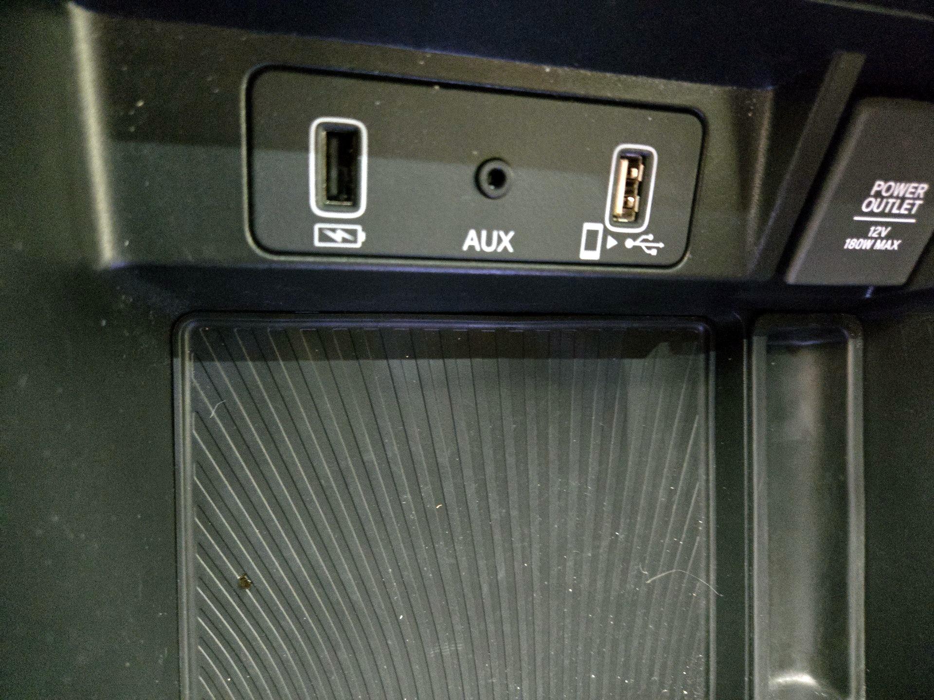 Thumbnail: 2023 Acura TLX - 18