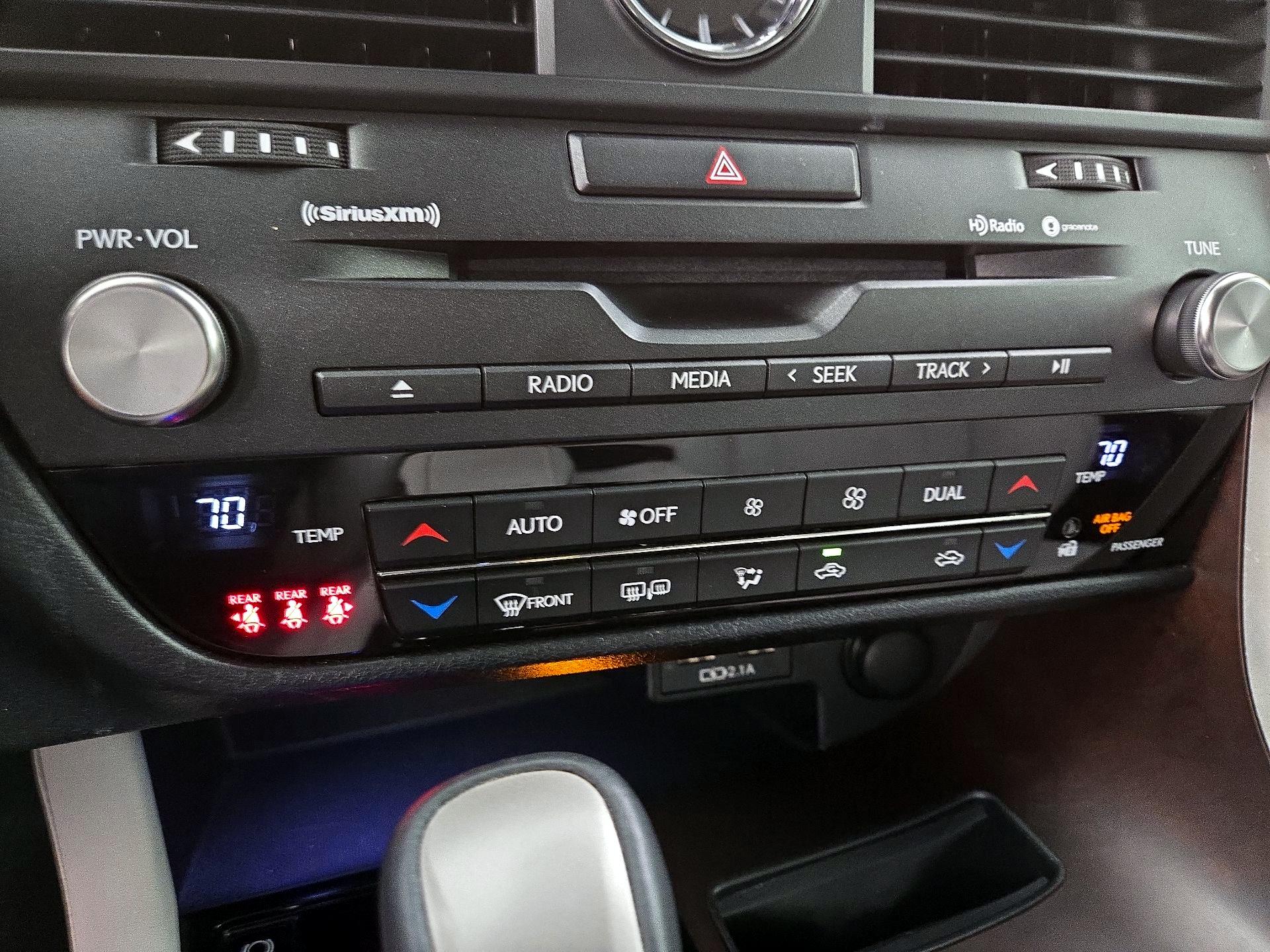 Thumbnail: 2020 Lexus RX - 16