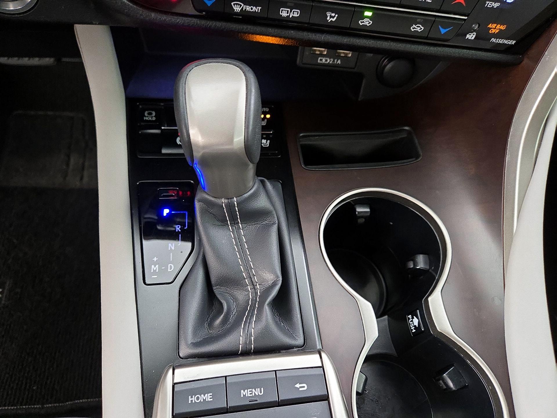 Thumbnail: 2020 Lexus RX - 17