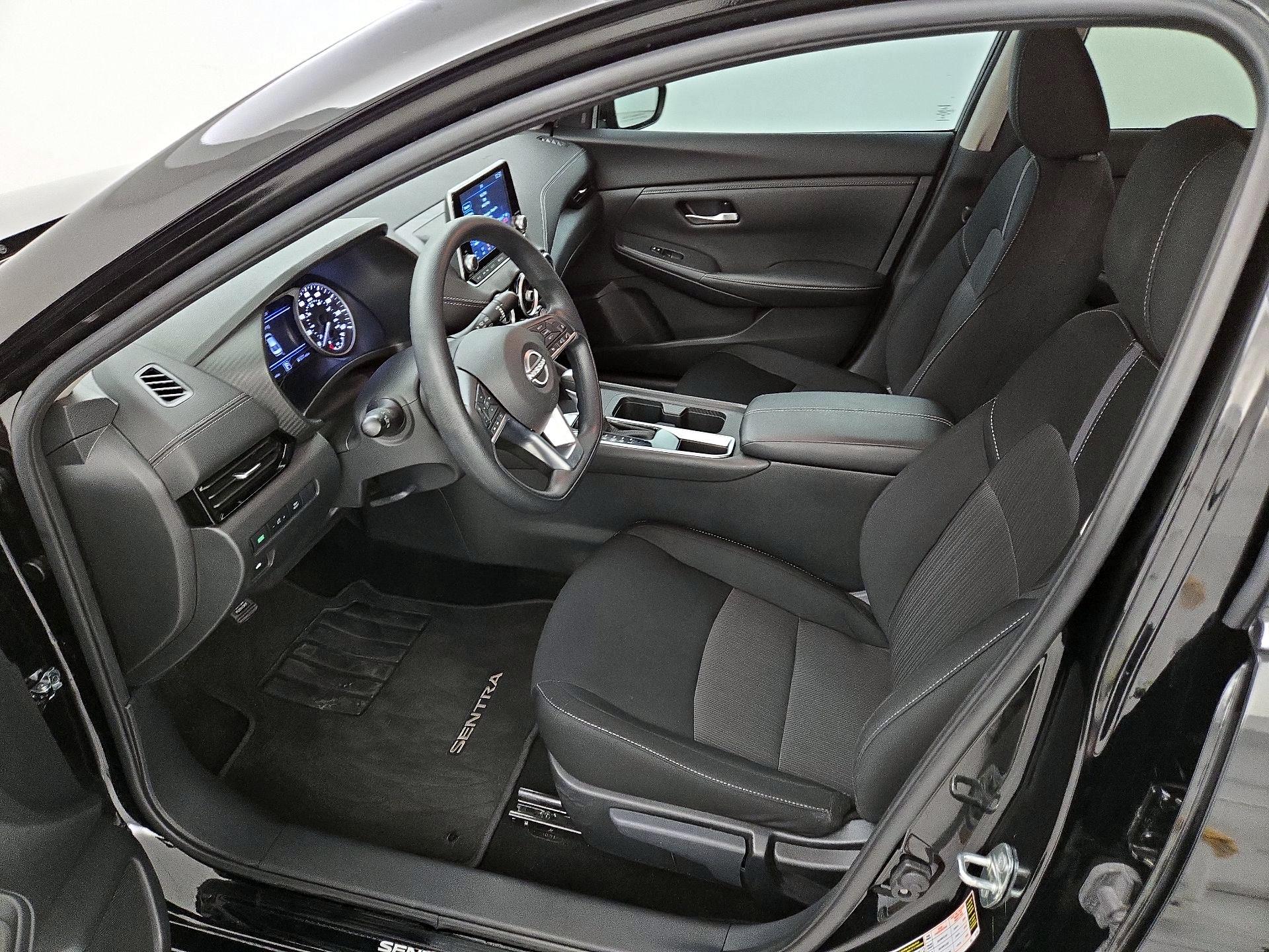 Thumbnail: 2024 Nissan Sentra - 11