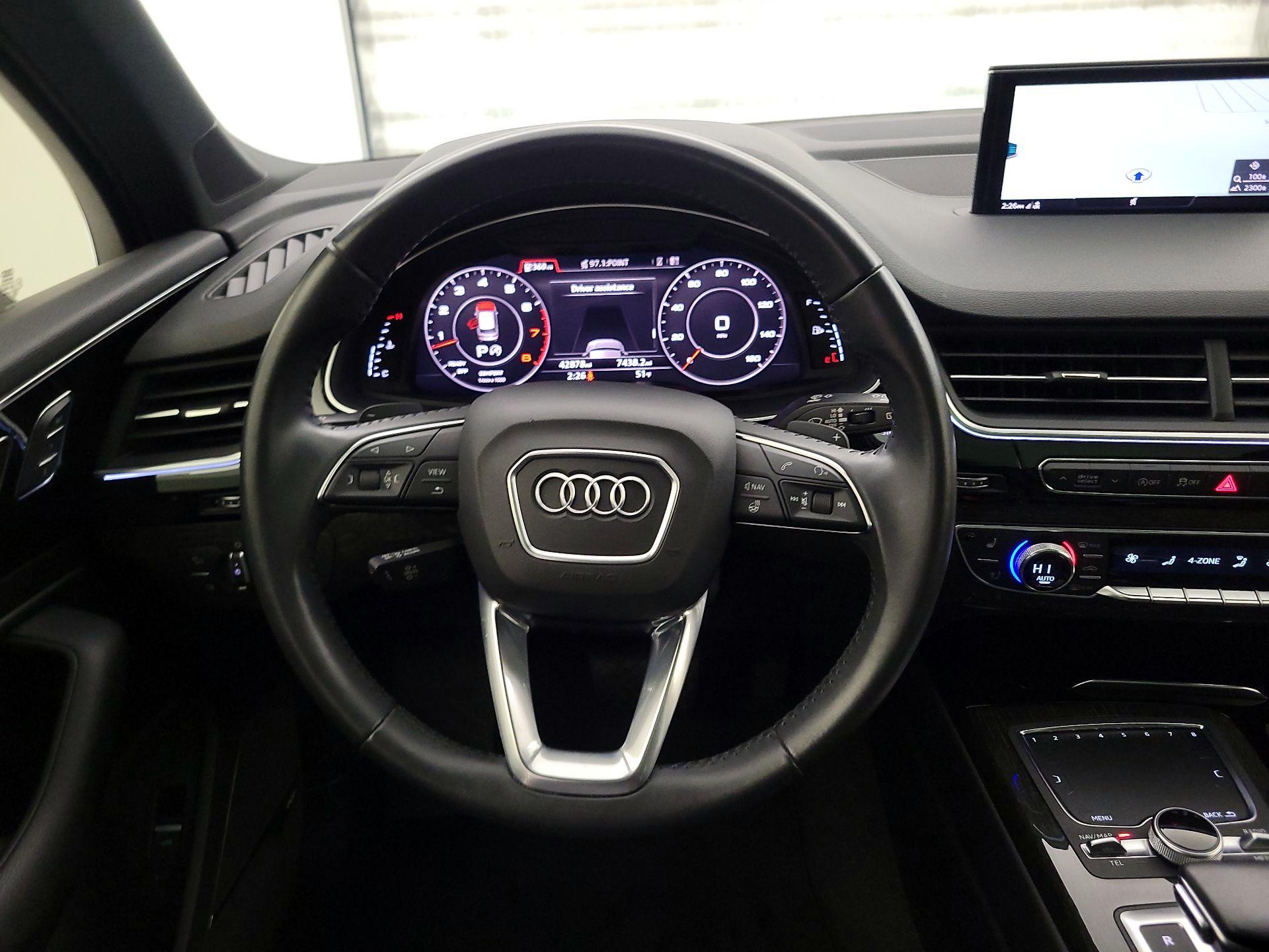 Thumbnail: 2019 Audi Q7 - 10