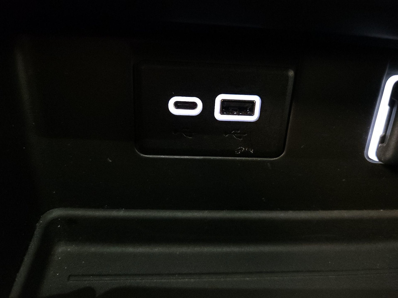 2023 Chevrolet Tahoe LS - Photo 19