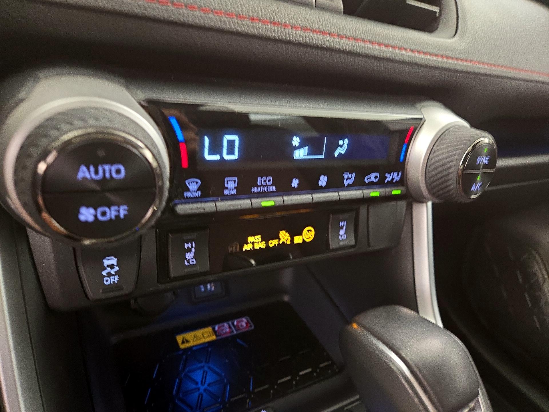 Thumbnail: 2023 Toyota RAV4 - 16