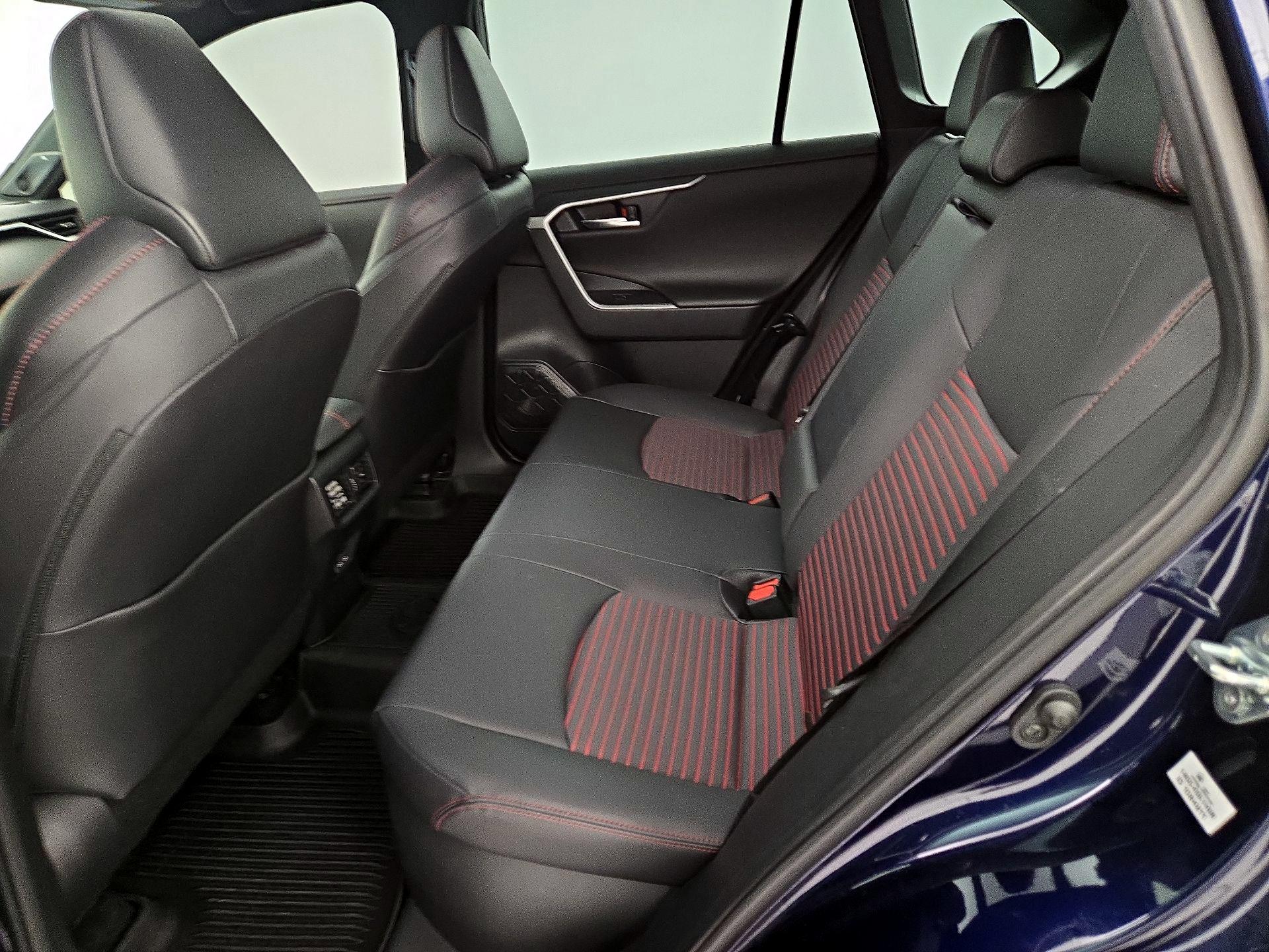 Thumbnail: 2023 Toyota RAV4 - 20