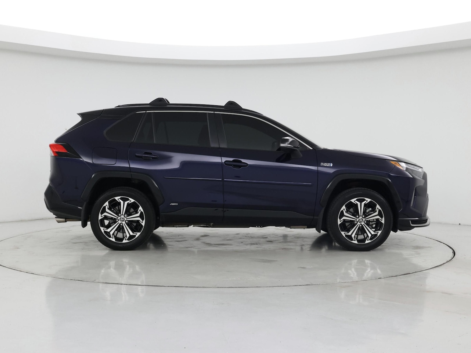 2023 Toyota RAV4 XSE - Photo 8