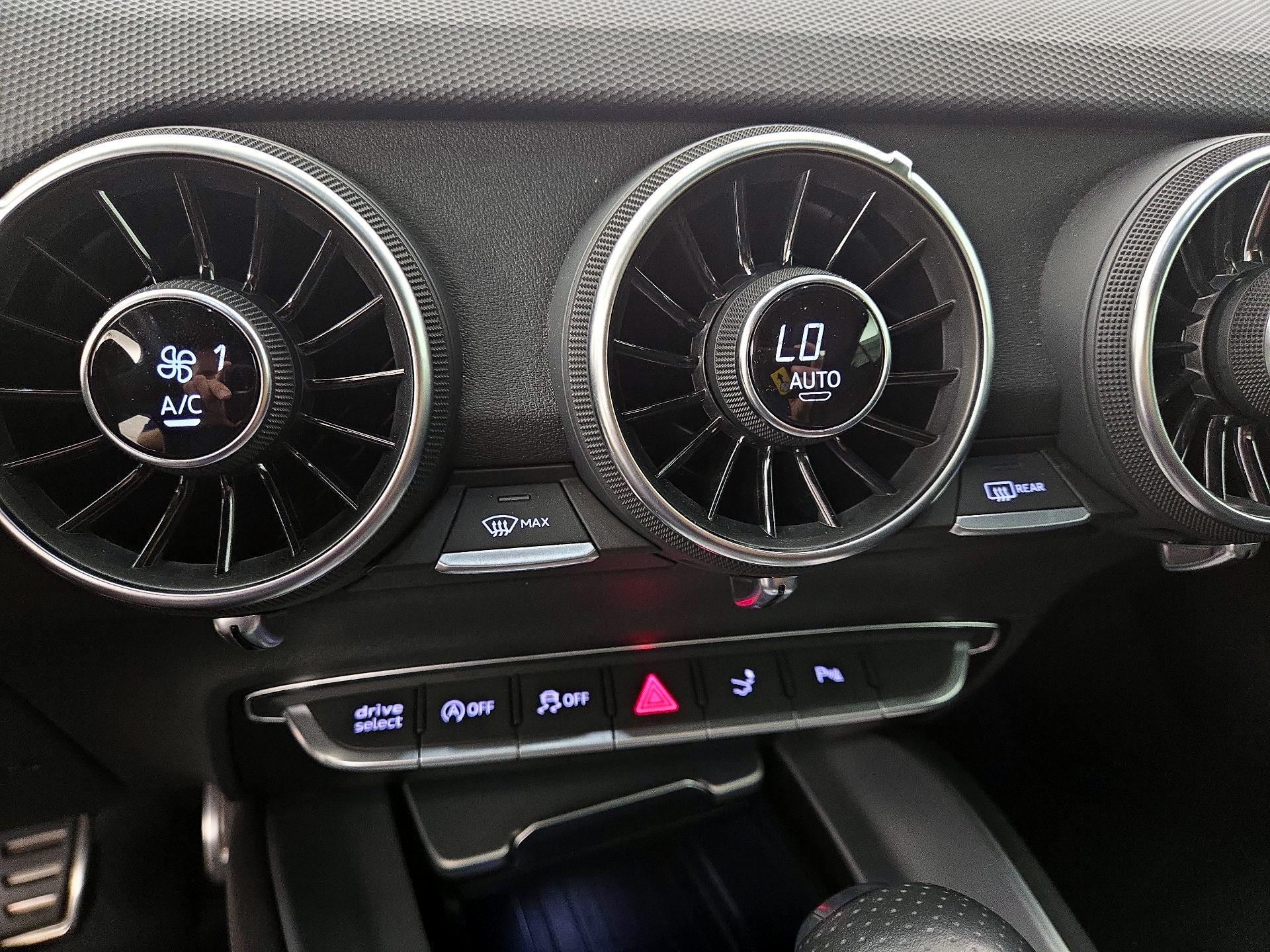 Thumbnail: 2022 Audi TTS - 17