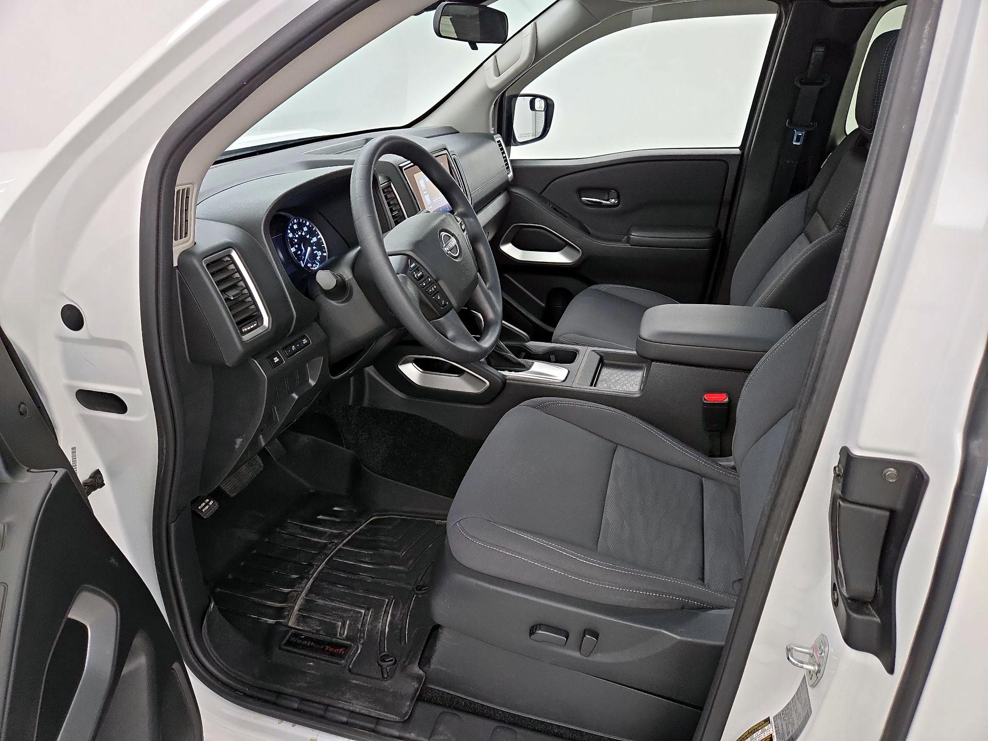 Thumbnail: 2024 Nissan Frontier - 11