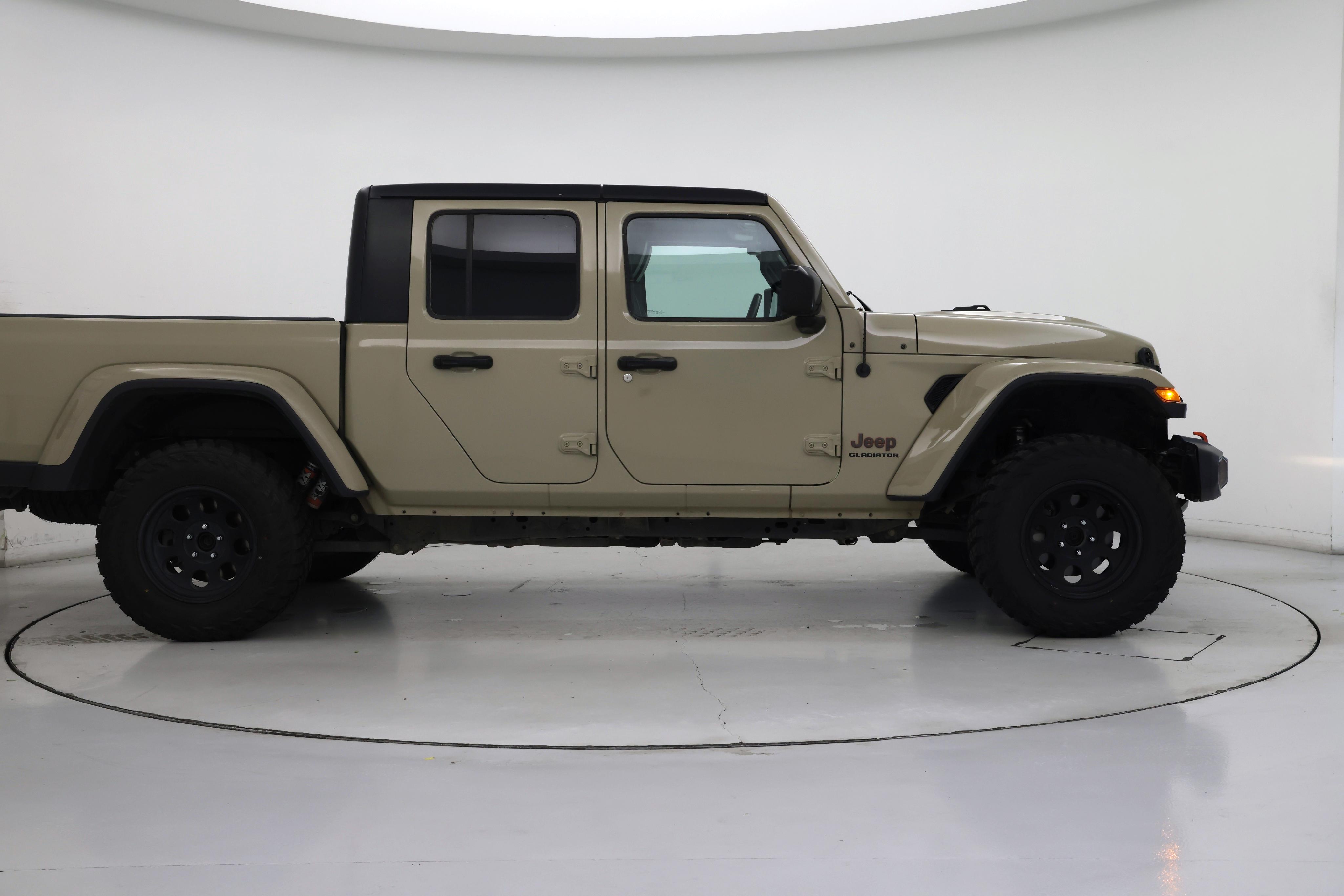 Thumbnail: 2020 Jeep Gladiator - 7