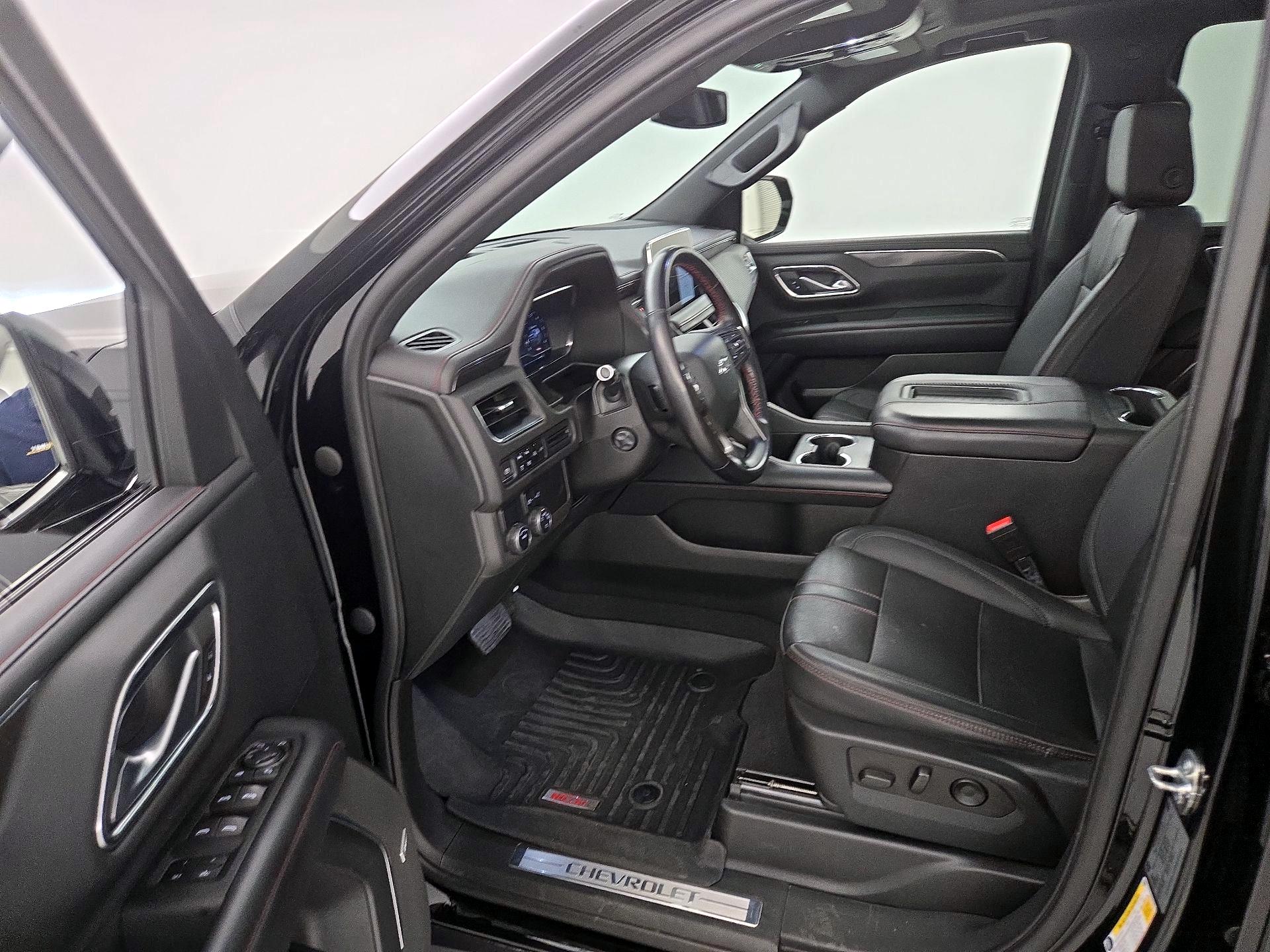 Thumbnail: 2022 Chevrolet Suburban - 11